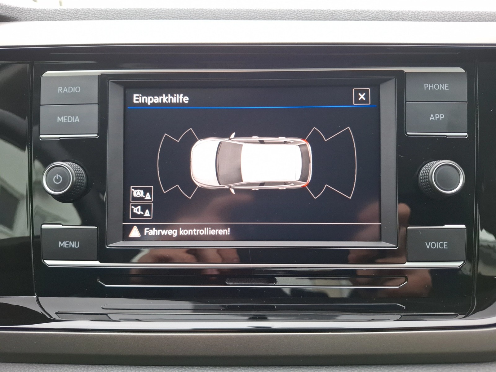 Fahrzeugabbildung Volkswagen Polo 1.0 Comfortline Klima DAB PDC