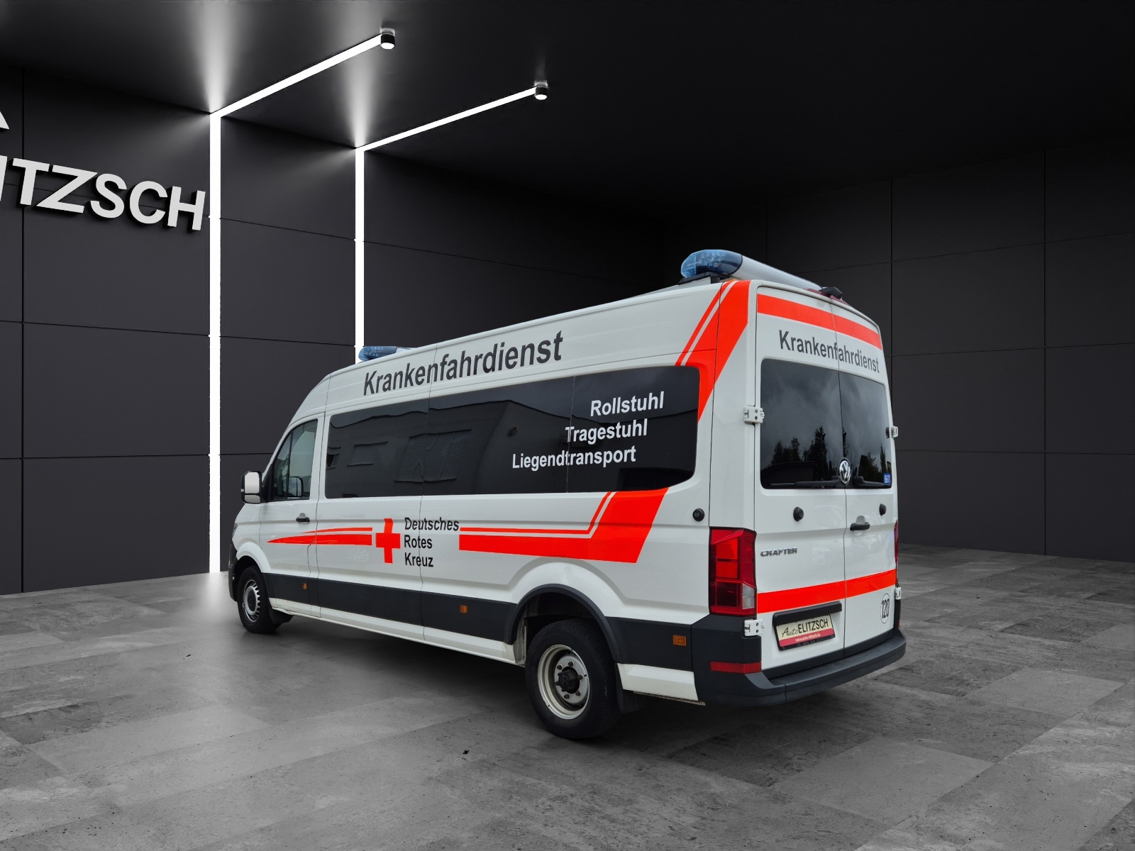 Fahrzeugabbildung Volkswagen Crafter 50 DSG LR HD 9-Si Rollstuhllift Trittstufe STH Klima RFK