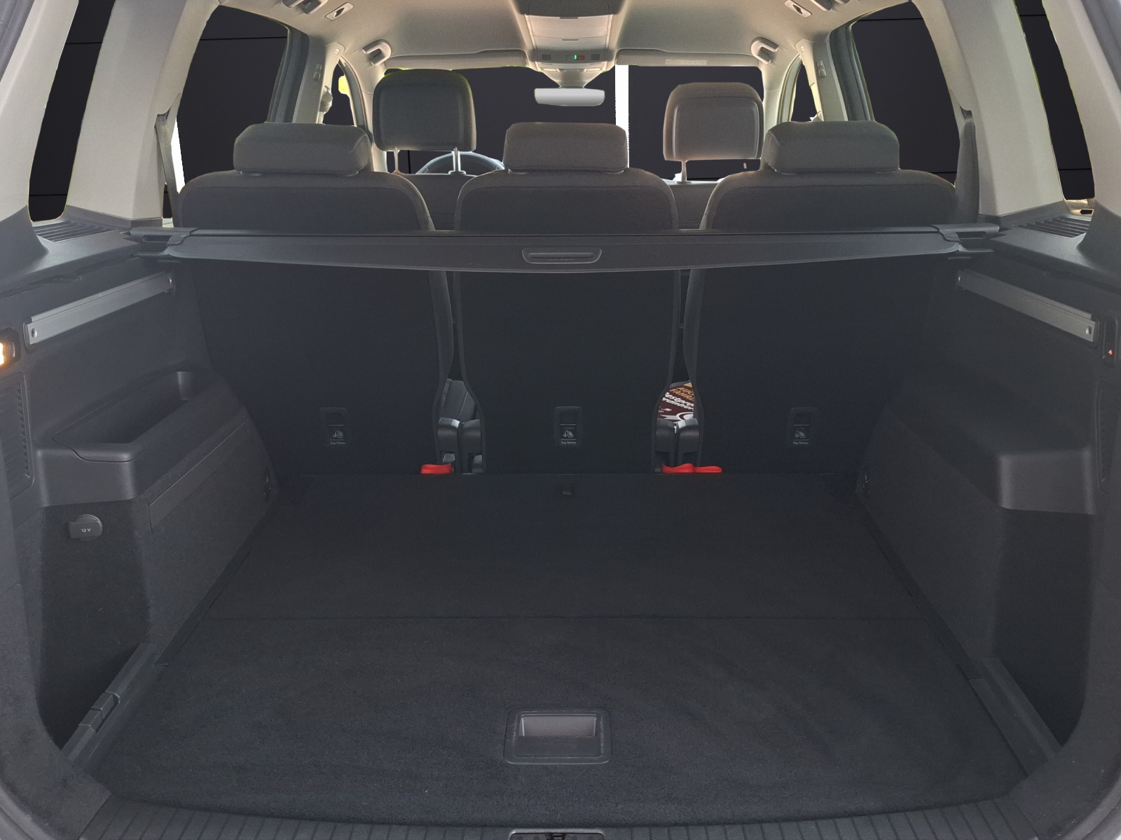 Fahrzeugabbildung Volkswagen Touran TSI Comfortline LED Navi AHK ACC AID Kamera SHZ