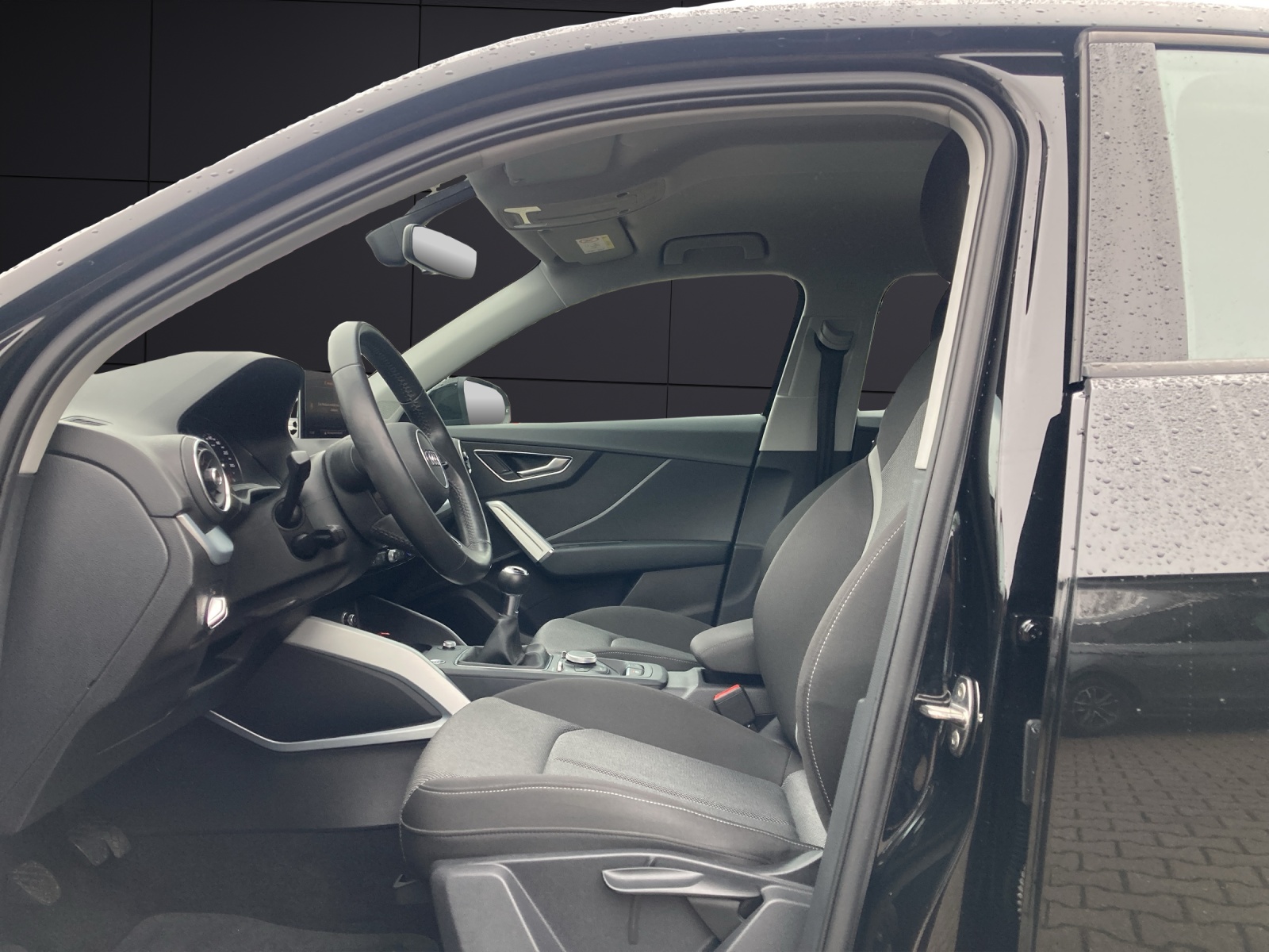 Fahrzeugabbildung Audi Q2 35 TFSI sport