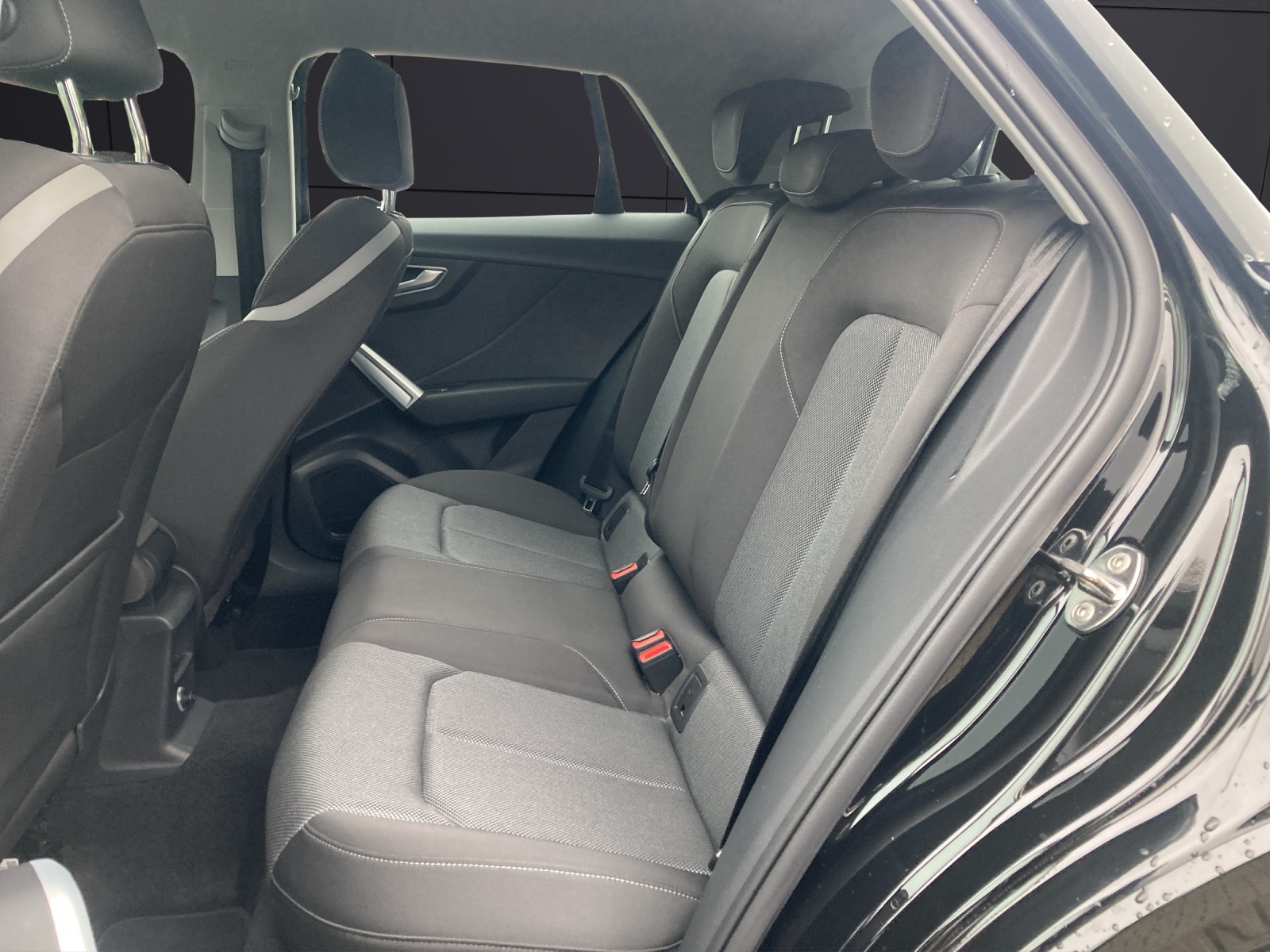 Fahrzeugabbildung Audi Q2 35 TFSI sport