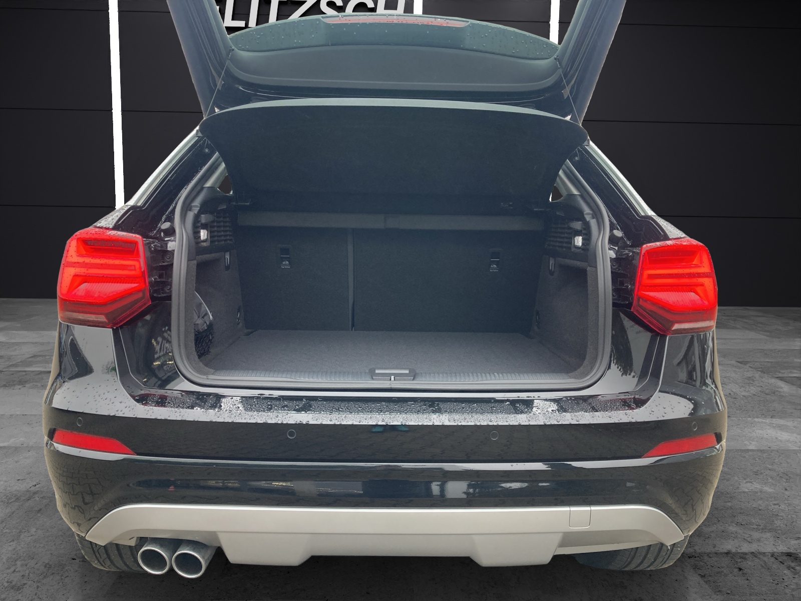 Fahrzeugabbildung Audi Q2 35 TFSI sport