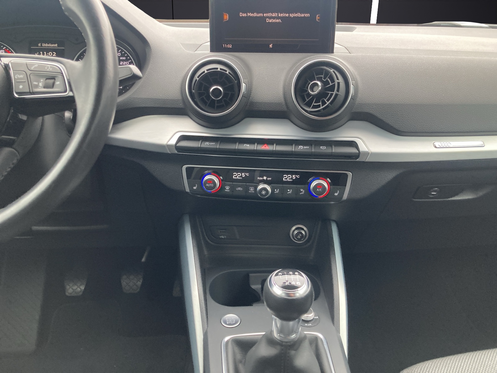 Fahrzeugabbildung Audi Q2 35 TFSI sport