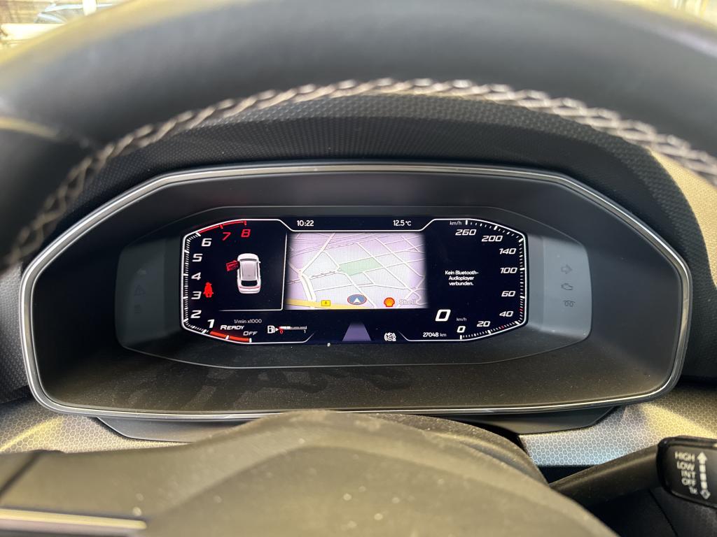 Fahrzeugabbildung SEAT Leon ST TSI Style LED AHK Navi AID GRA Park-Assist SH