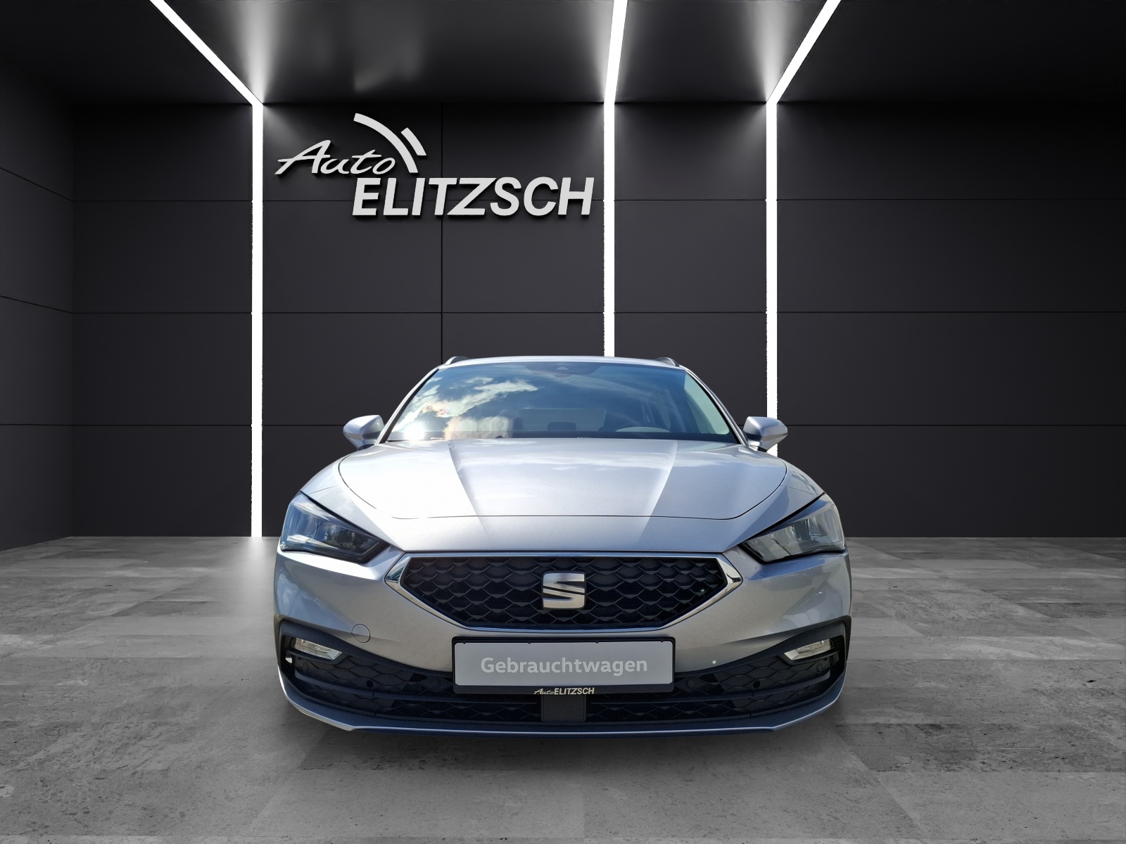 Fahrzeugabbildung SEAT Leon ST TSI Style LED AHK Navi AID GRA SHZ Park-Assist
