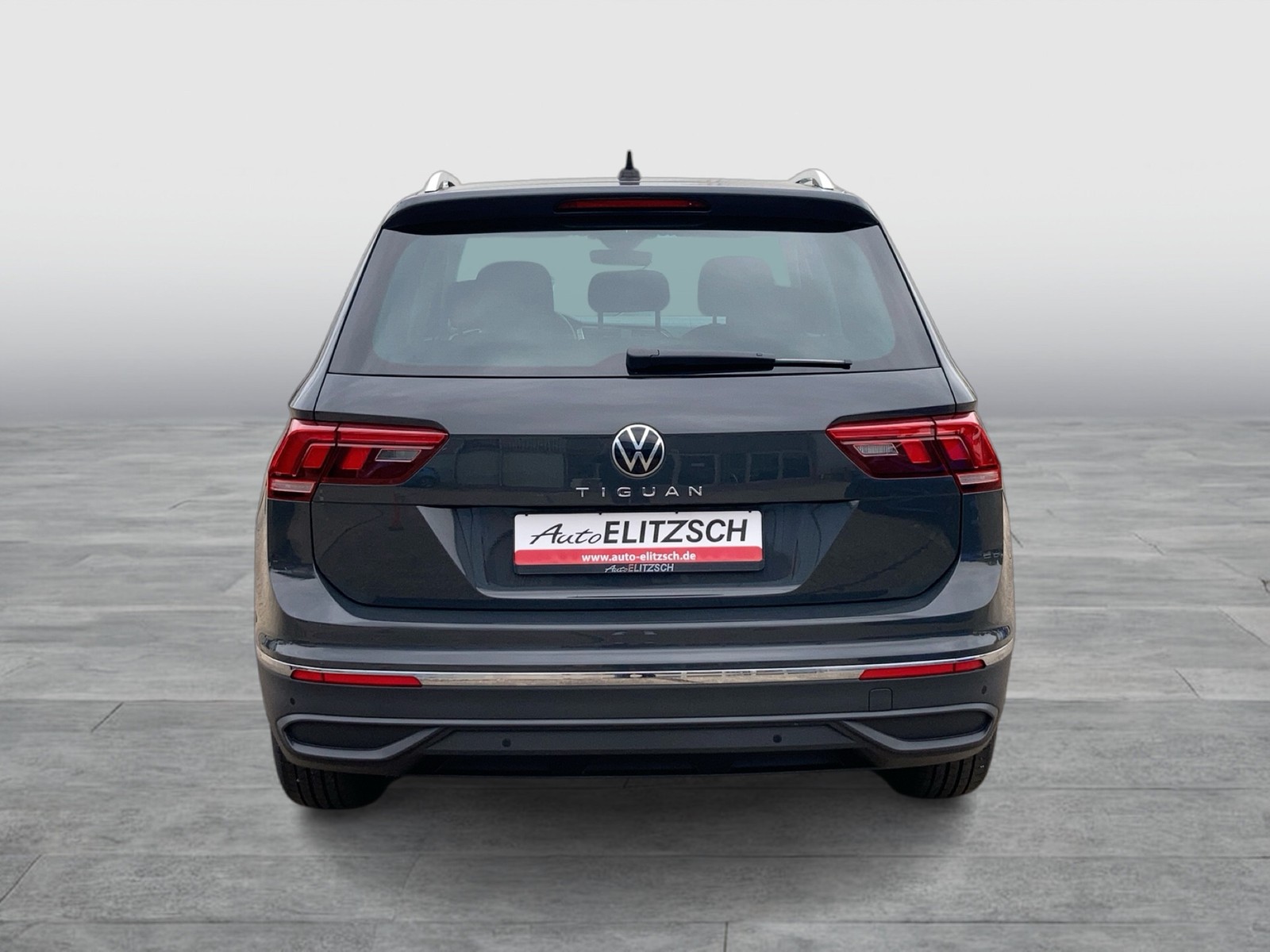 Fahrzeugabbildung Volkswagen Tiguan TDI Life DSG Matrix Navi ACC AHK PDC