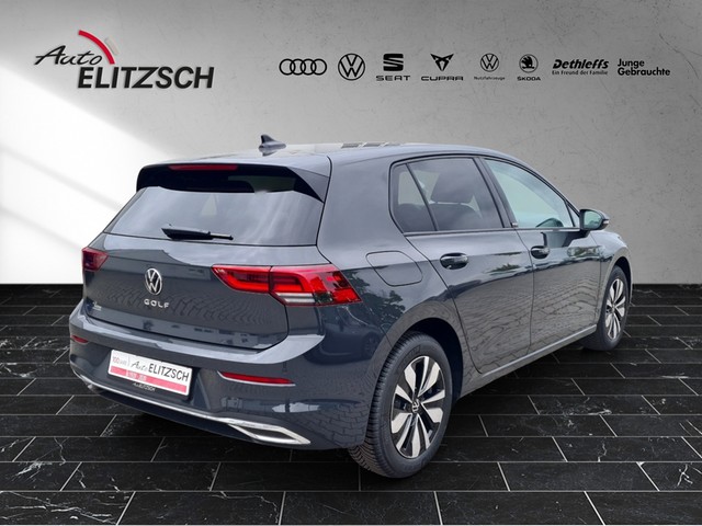 Fahrzeugabbildung Volkswagen Golf VIII TSI Move LED AID PDC Lane-Assist SH LM