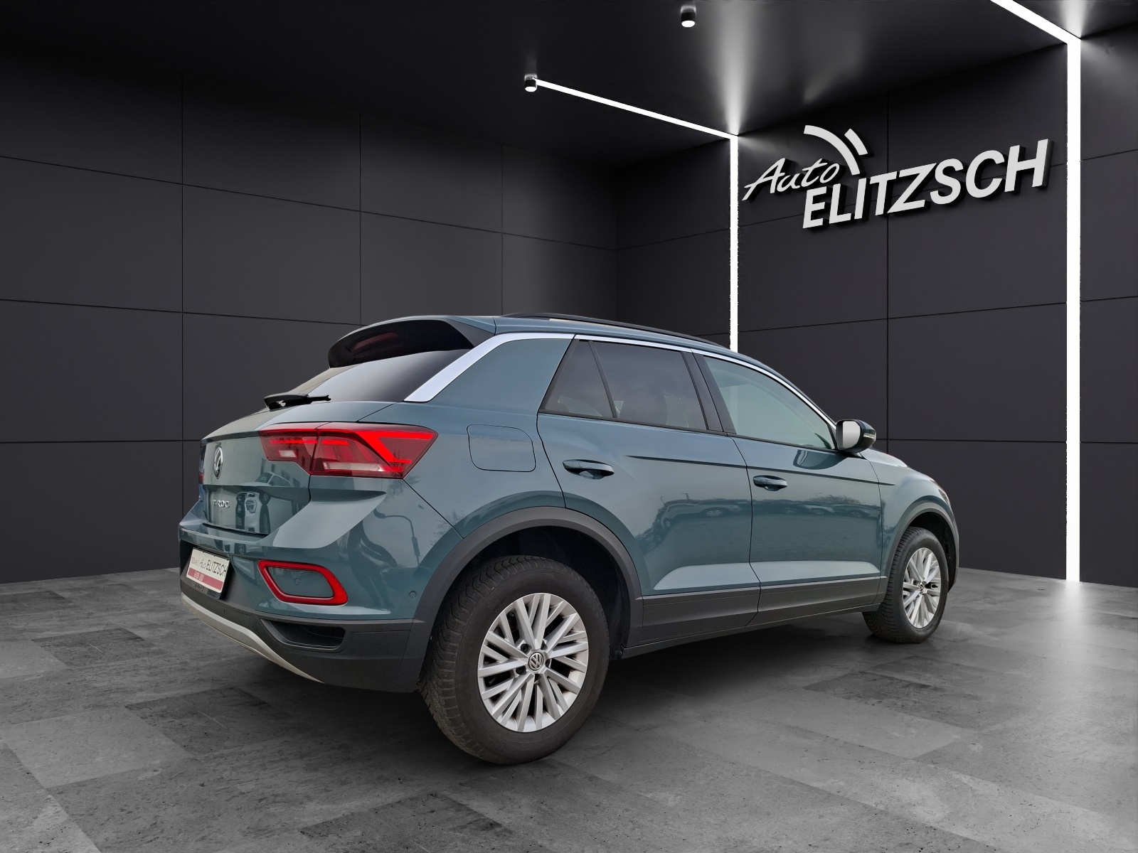 Fahrzeugabbildung Volkswagen T-Roc TSI Life LED Navi AID Park-Assist SH LM