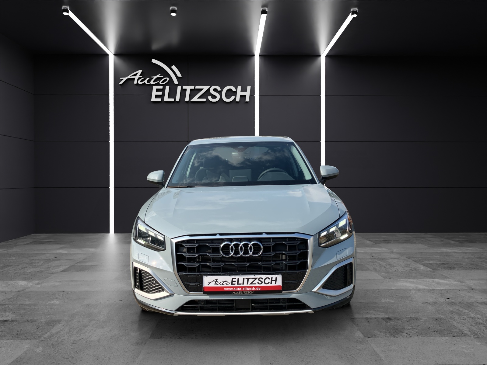 Fahrzeugabbildung Audi Q2 35 TFSI advanced LED-Scheinwerfer, Audi virtual Cockpit LED-Scheinwerfer, Audi virtual Cockpit
