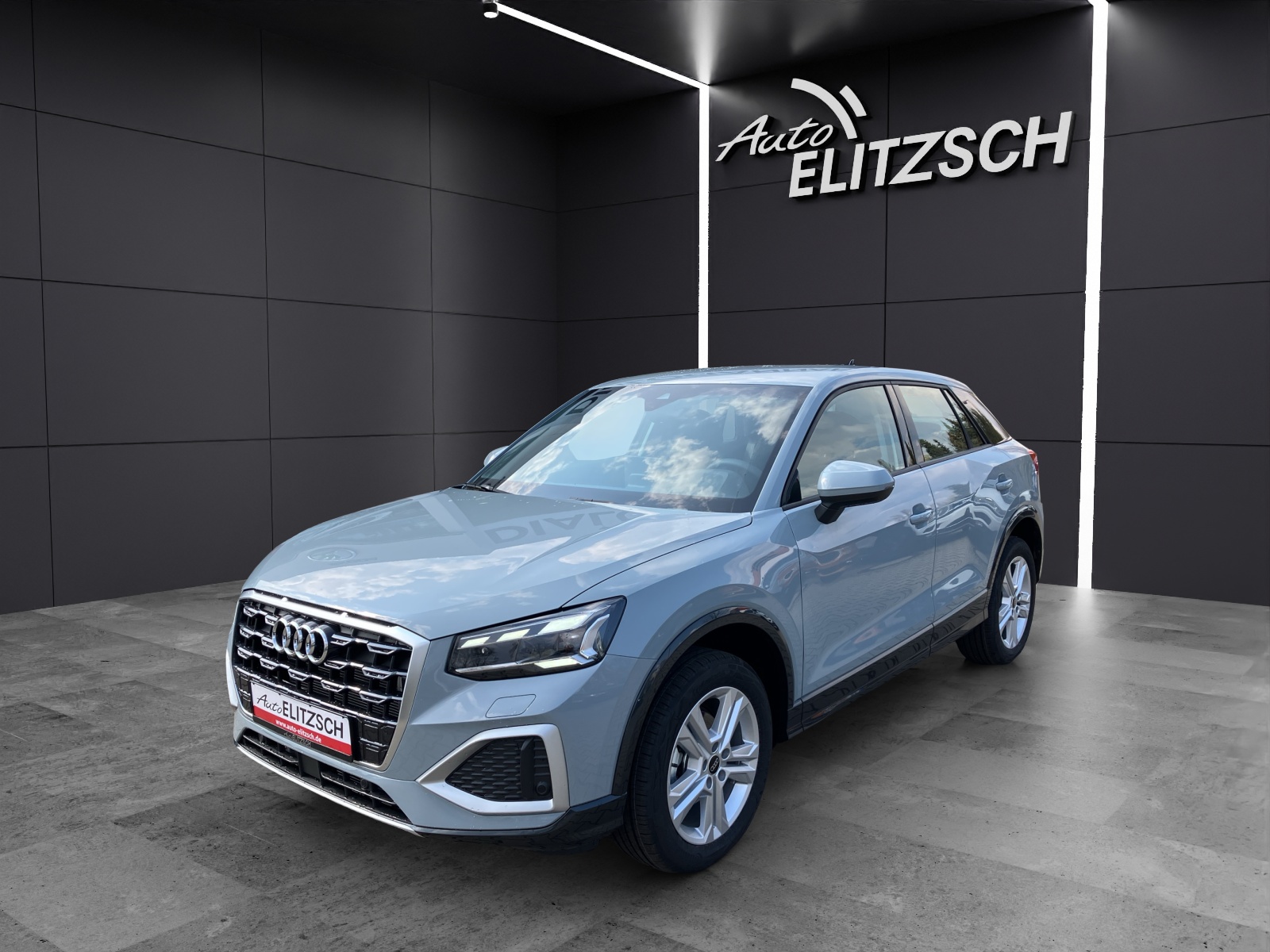 Fahrzeugabbildung Audi Q2 35 TFSI advanced LED-Scheinwerfer, Audi virtual Cockpit LED-Scheinwerfer, Audi virtual Cockpit