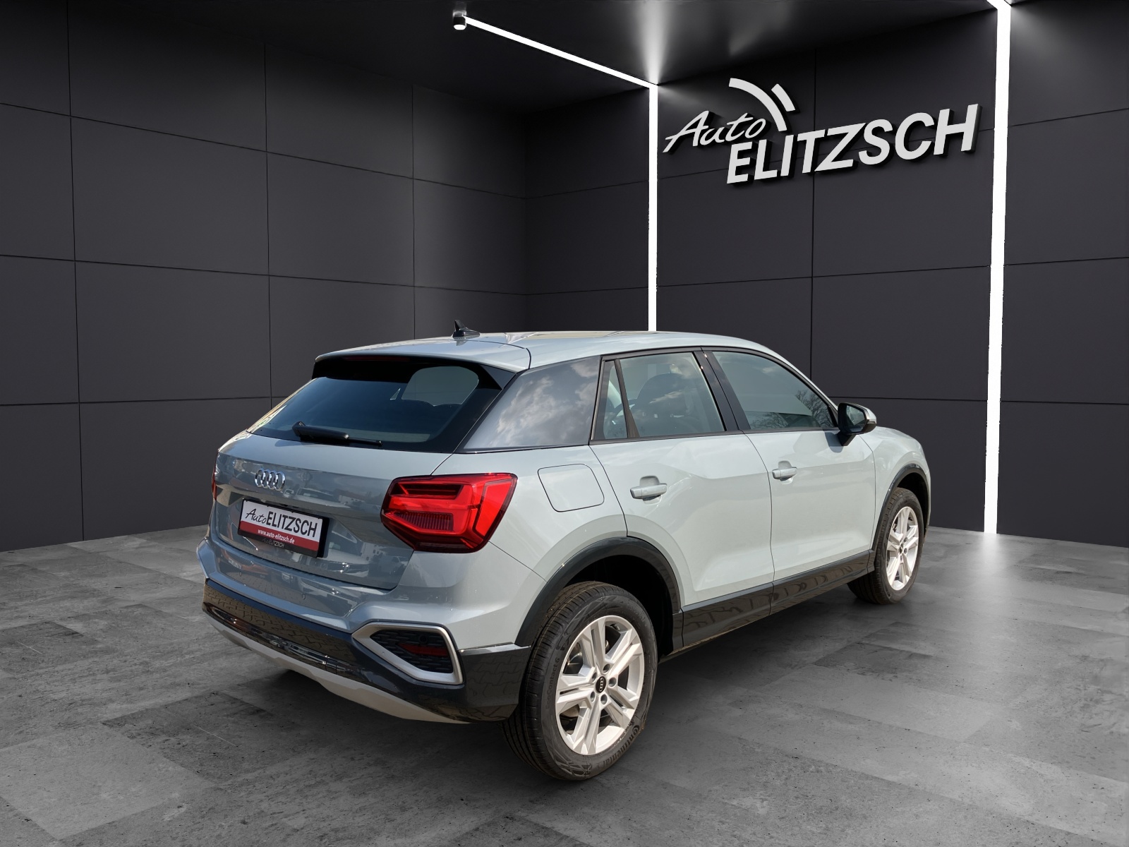 Fahrzeugabbildung Audi Q2 35 TFSI advanced LED-Scheinwerfer, Audi virtual Cockpit LED-Scheinwerfer, Audi virtual Cockpit