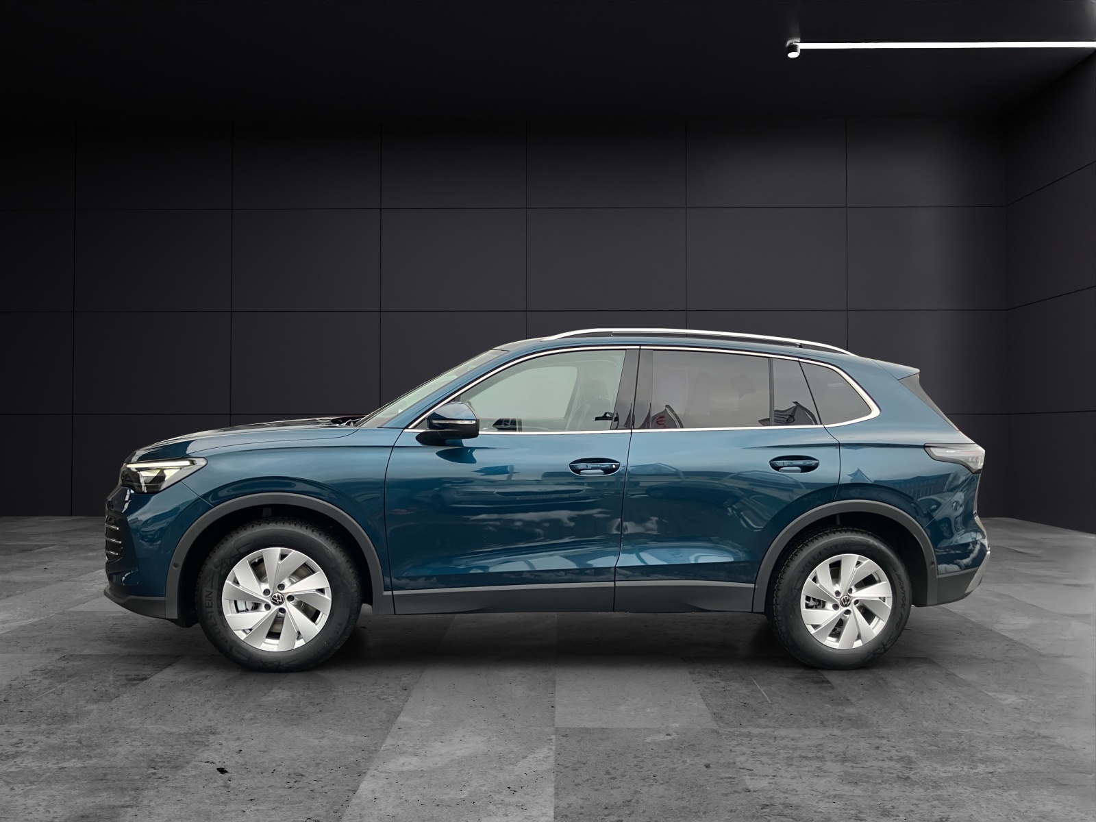 Fahrzeugabbildung Volkswagen Tiguan Elegance TDI LED NAVI DAB ACC