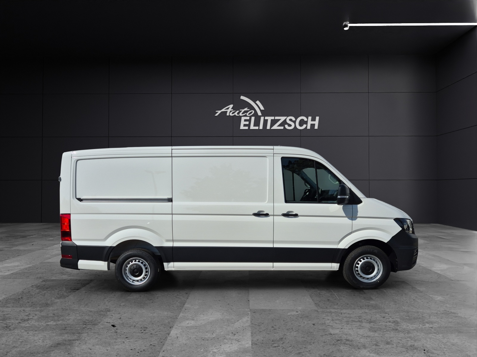 Fahrzeugabbildung Volkswagen Crafter Kasten 35 MR Klima RFK AID Holzfussb