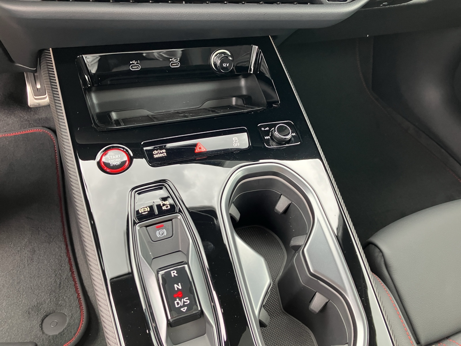 Fahrzeugabbildung Audi Audi A6 Limousine TFSI quattro S tronic, S Line, Matrix LED, Pano,