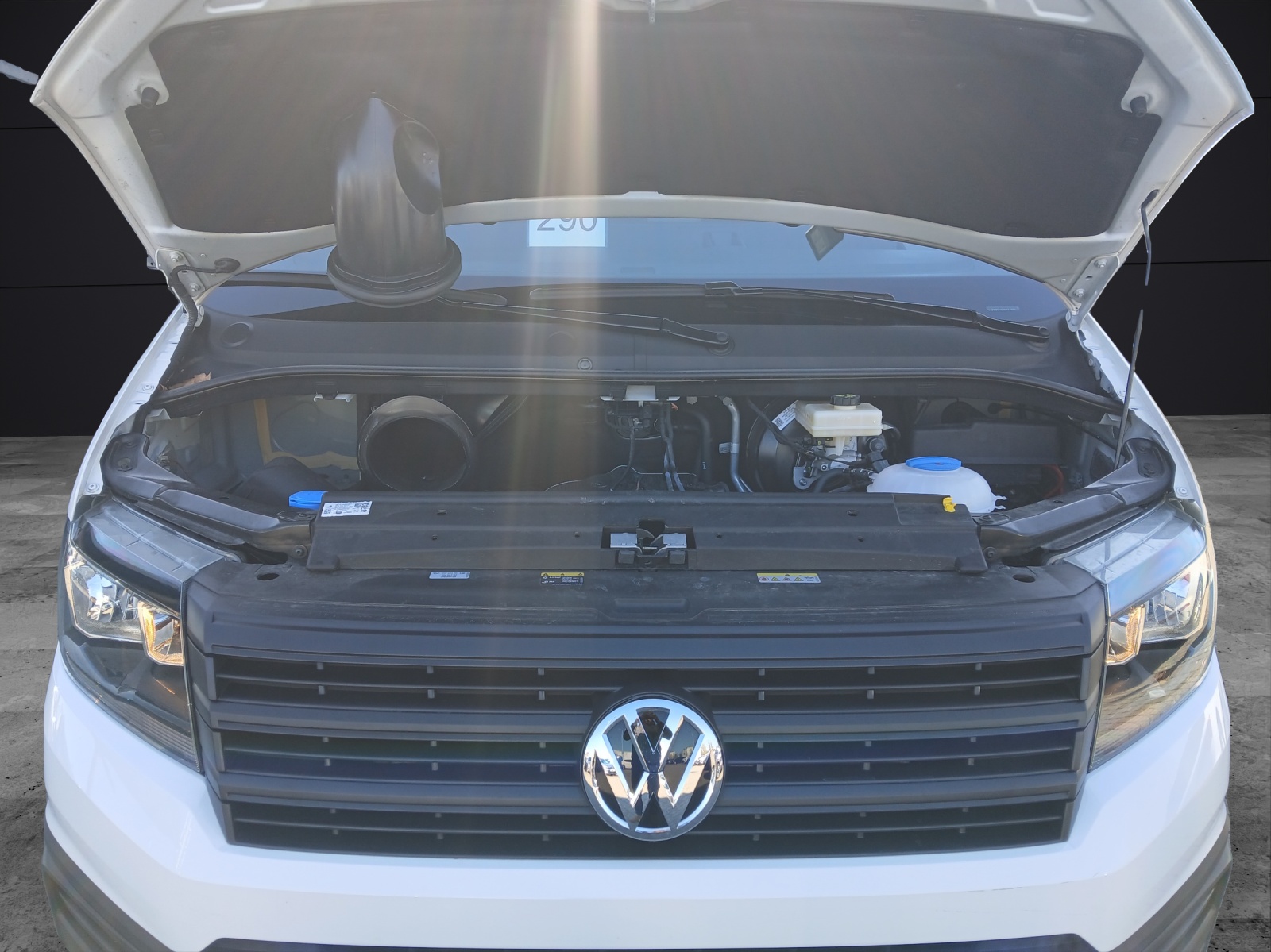 Fahrzeugabbildung Volkswagen Crafter Kasten 35 LR HD, Klima DAB RFK DAB+