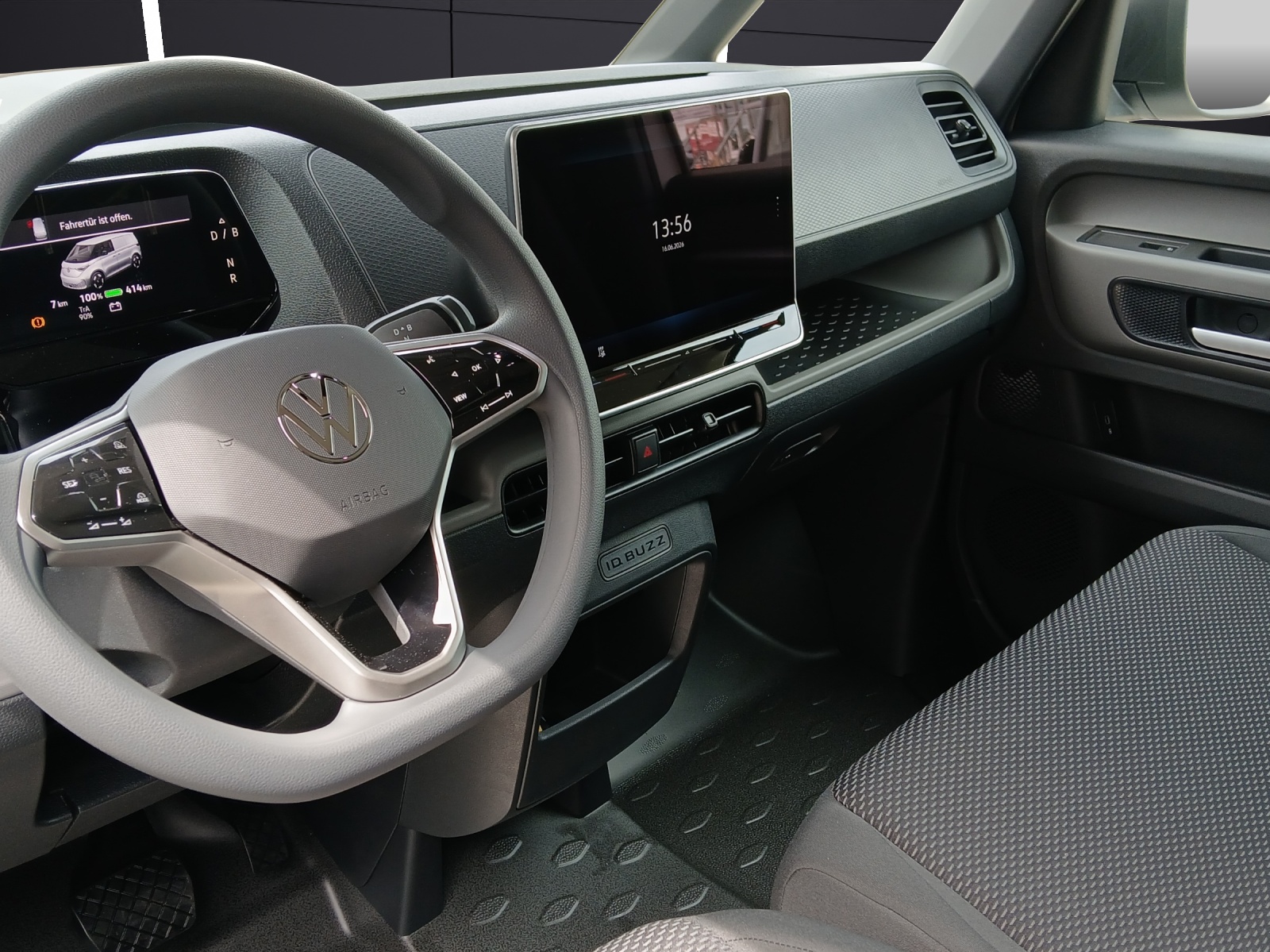 Fahrzeugabbildung Volkswagen ID. Buzz Cargo Pro AHK IQ Light PDC REAR VIEW