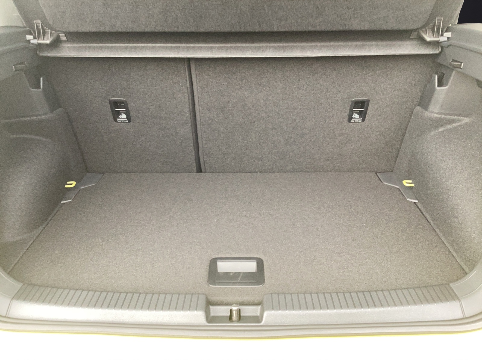 Fahrzeugabbildung Volkswagen T-Cross Life LED DAB+ ACC