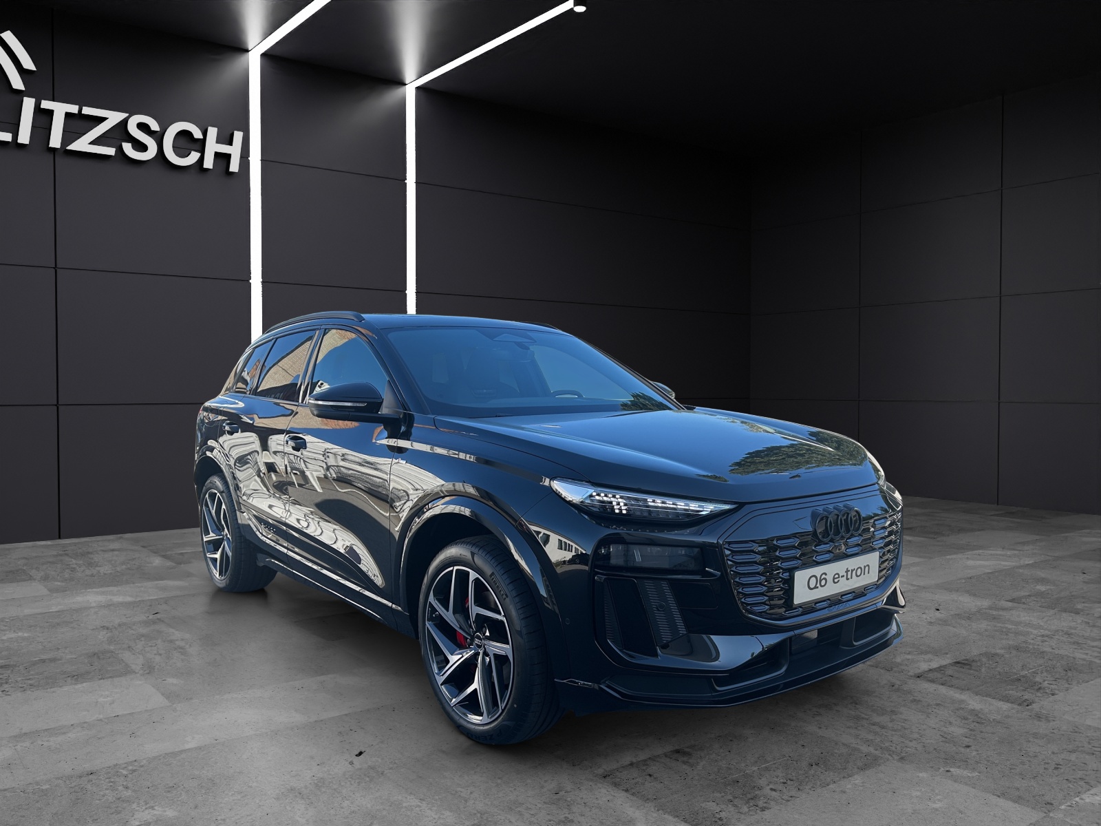 Fahrzeugabbildung Audi Q6 e-tron quattro 315 kW S line business