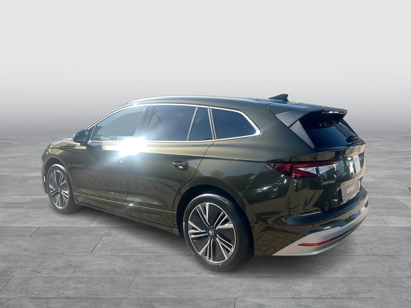 Fahrzeugabbildung SKODA Enyaq 85 Selection AHZV MATRIX RFK ACC