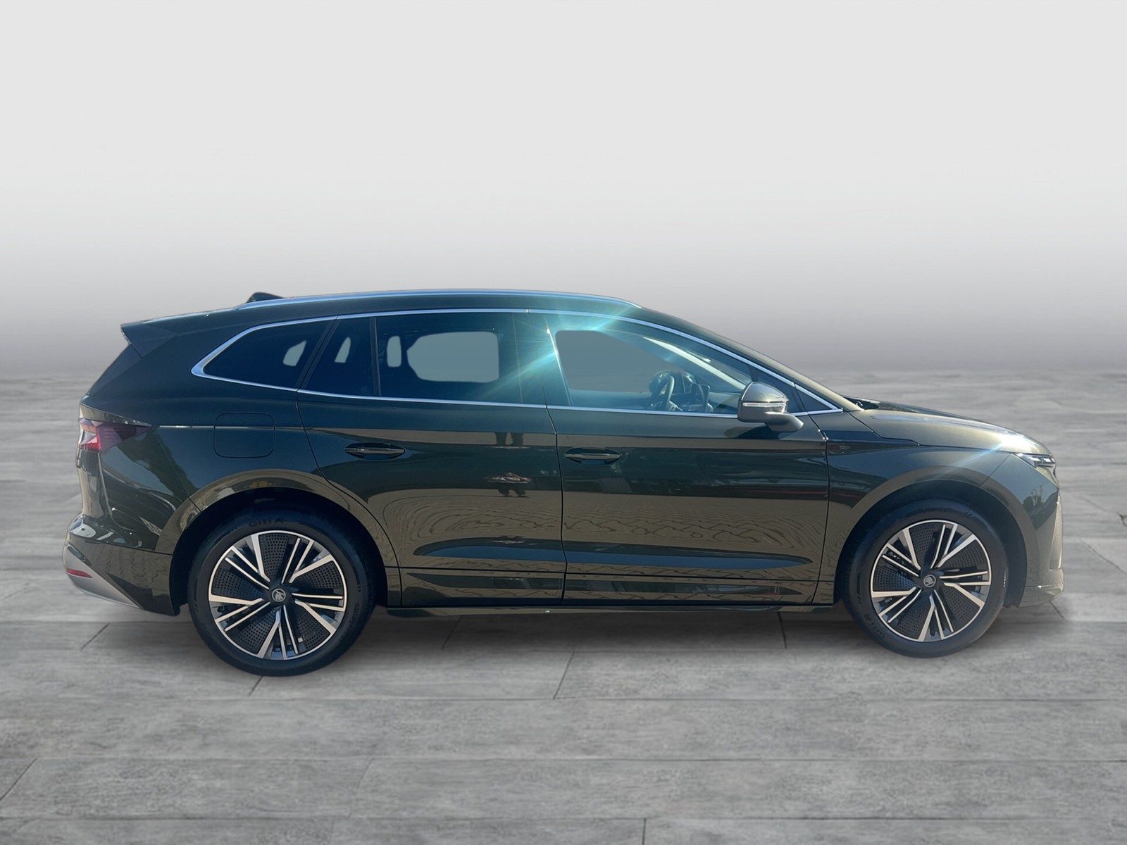 Fahrzeugabbildung SKODA Enyaq 85 Selection AHZV MATRIX RFK ACC