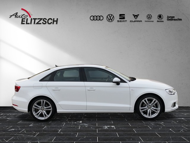 Fahrzeugabbildung Audi A3 Limousine 35 TFSI sport Xenon AHK SH