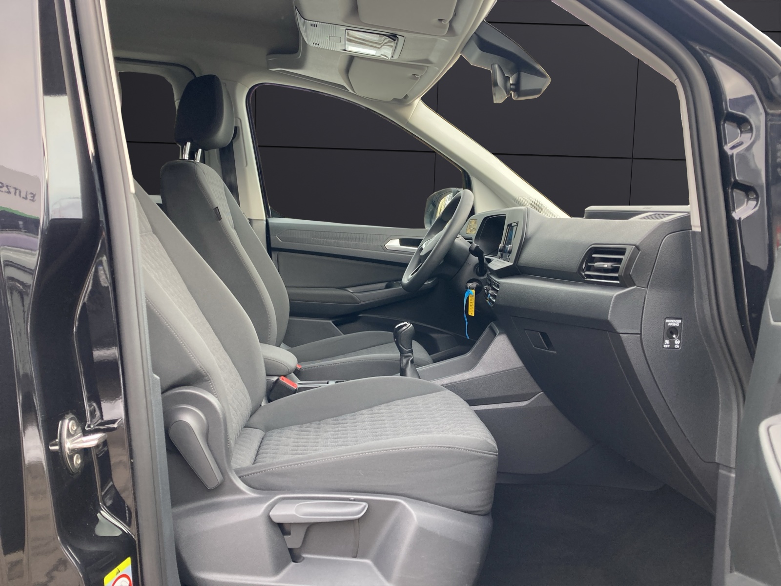 Fahrzeugabbildung Volkswagen Caddy TSI Life Maxi 7-Si LED GRA LM