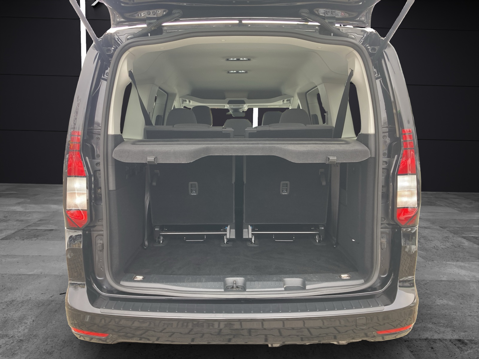 Fahrzeugabbildung Volkswagen Caddy TSI Life Maxi 7-Si LED GRA LM