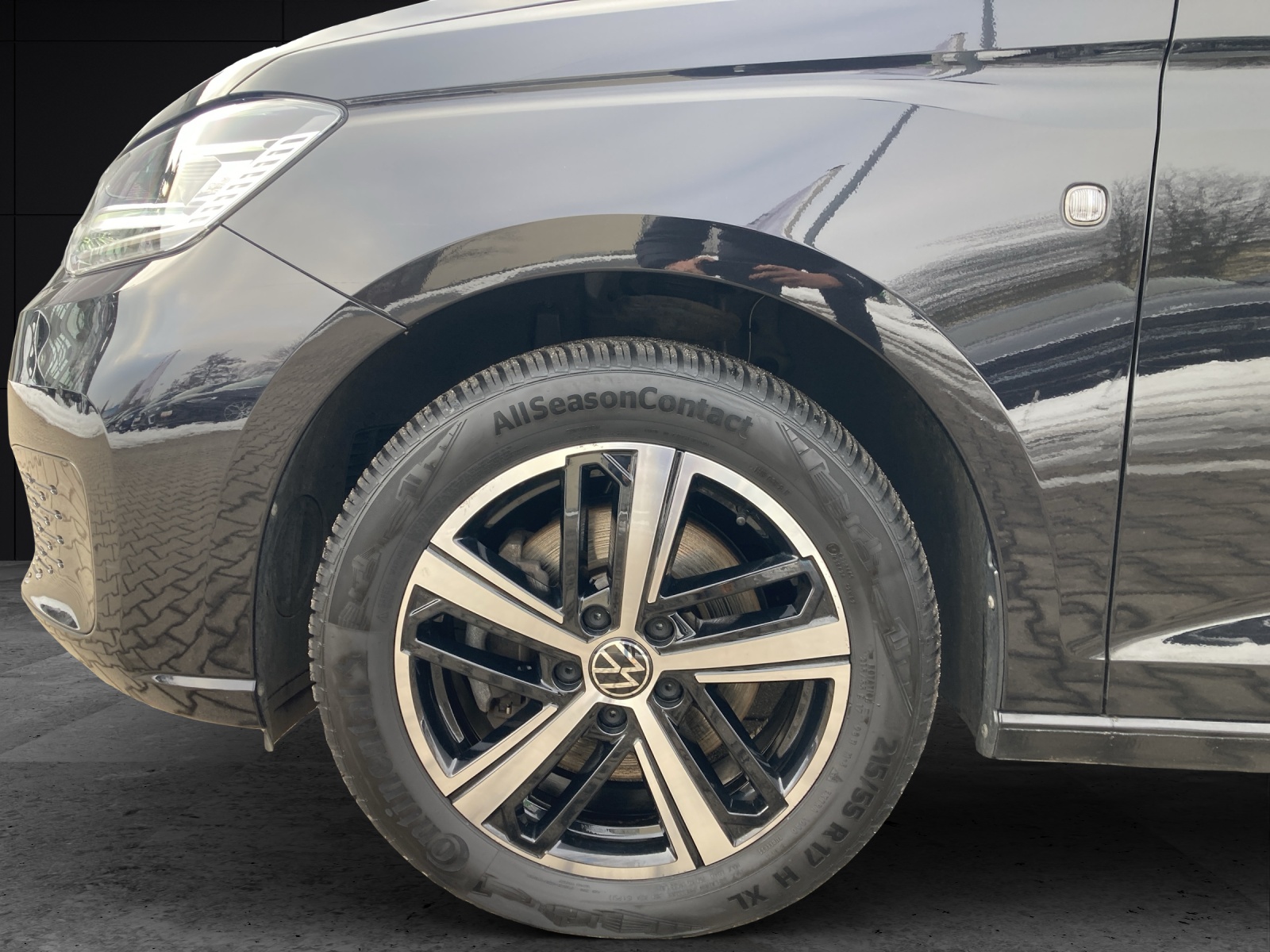 Fahrzeugabbildung Volkswagen Caddy TSI Life Maxi 7-Si LED GRA LM