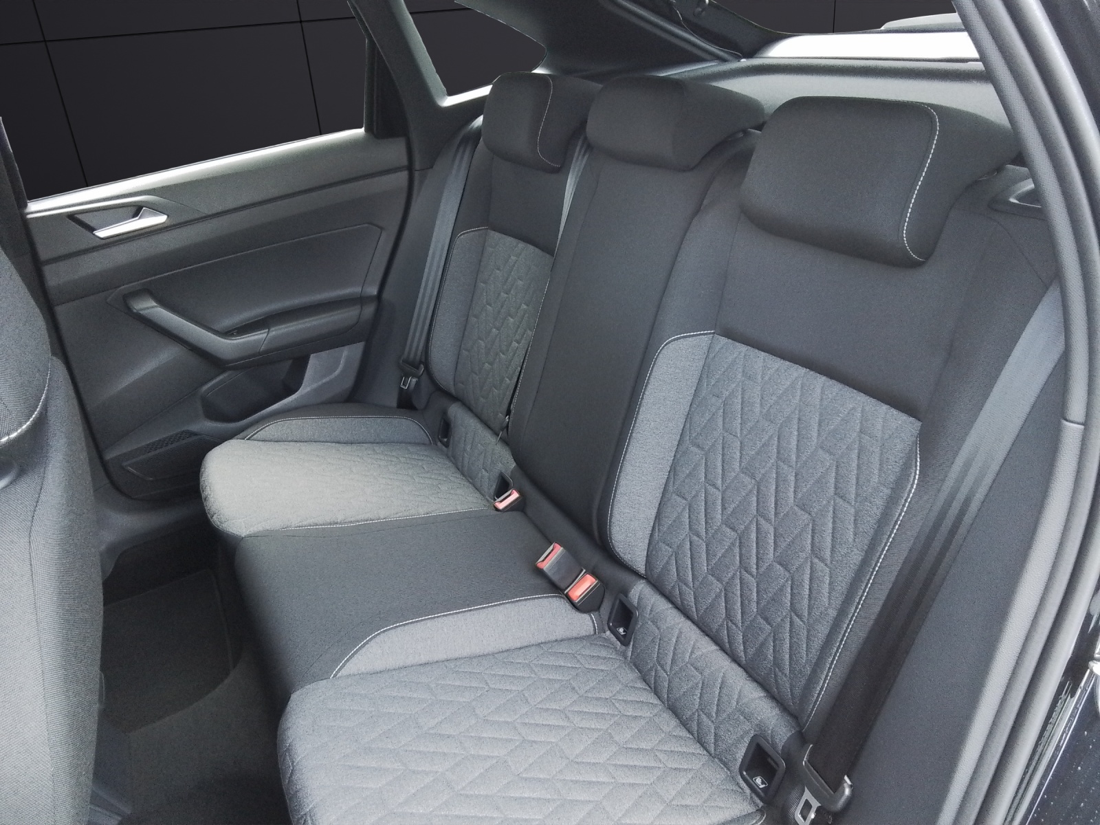 Fahrzeugabbildung Volkswagen Taigo 1.0 TSI Life DSG Kamera
