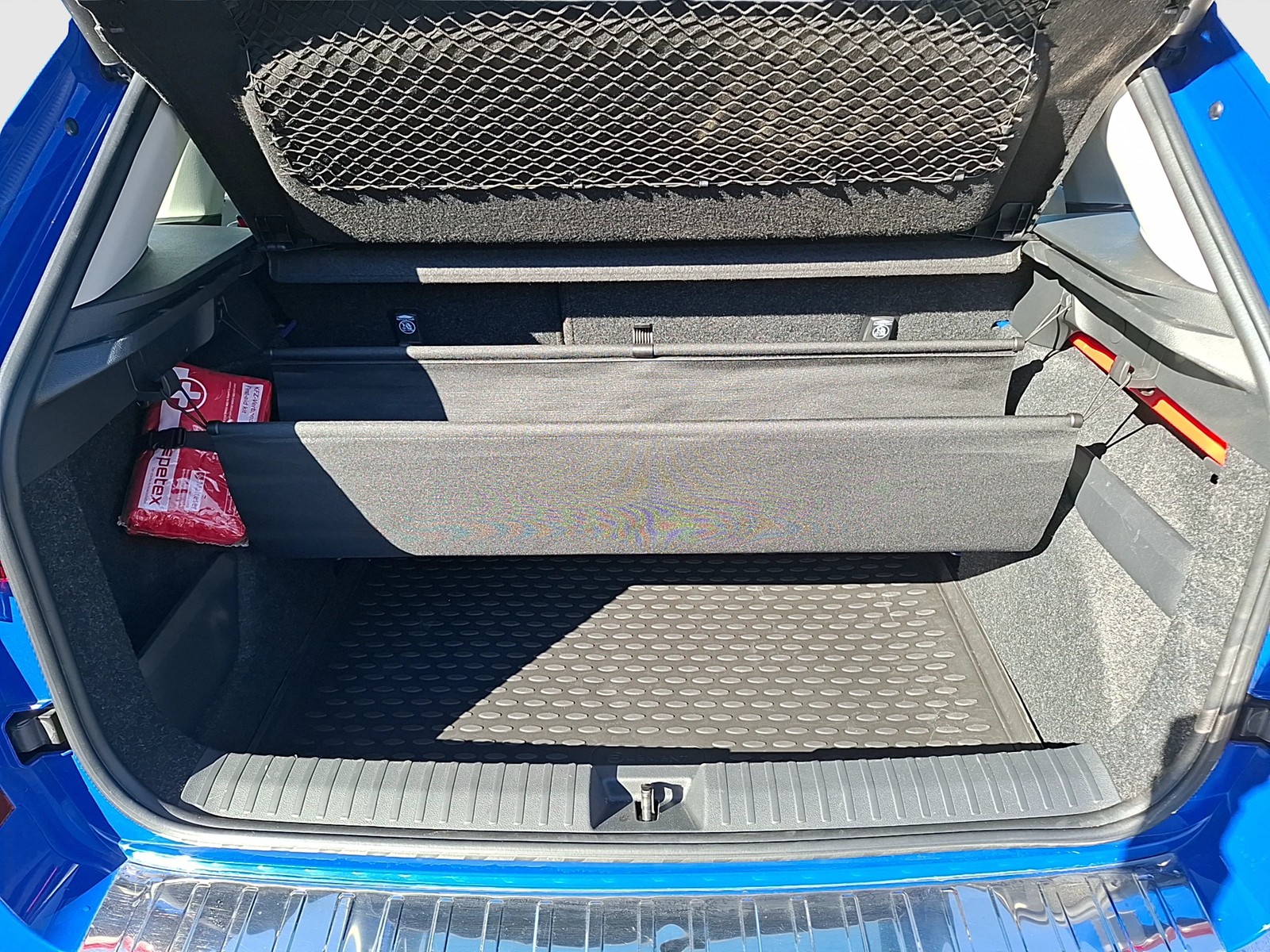 Fahrzeugabbildung SKODA Kamiq TSI Ambition LED GRA RFK SHZ LM