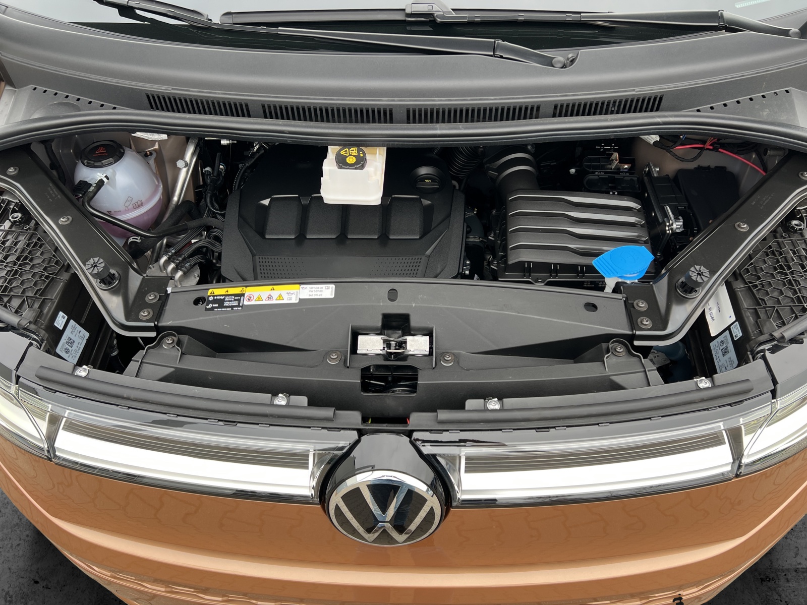 Fahrzeugabbildung Volkswagen T7 California Ocean TDI 7-DSG NAVI STANDH. DCC RFK ACC