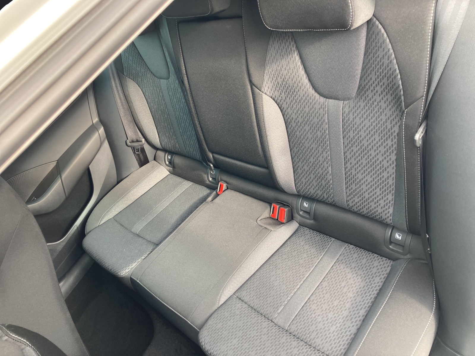 Fahrzeugabbildung SKODA Octavia Combi TSI Ambition DSG LED ACC AID NAVI PDC SHZ LM