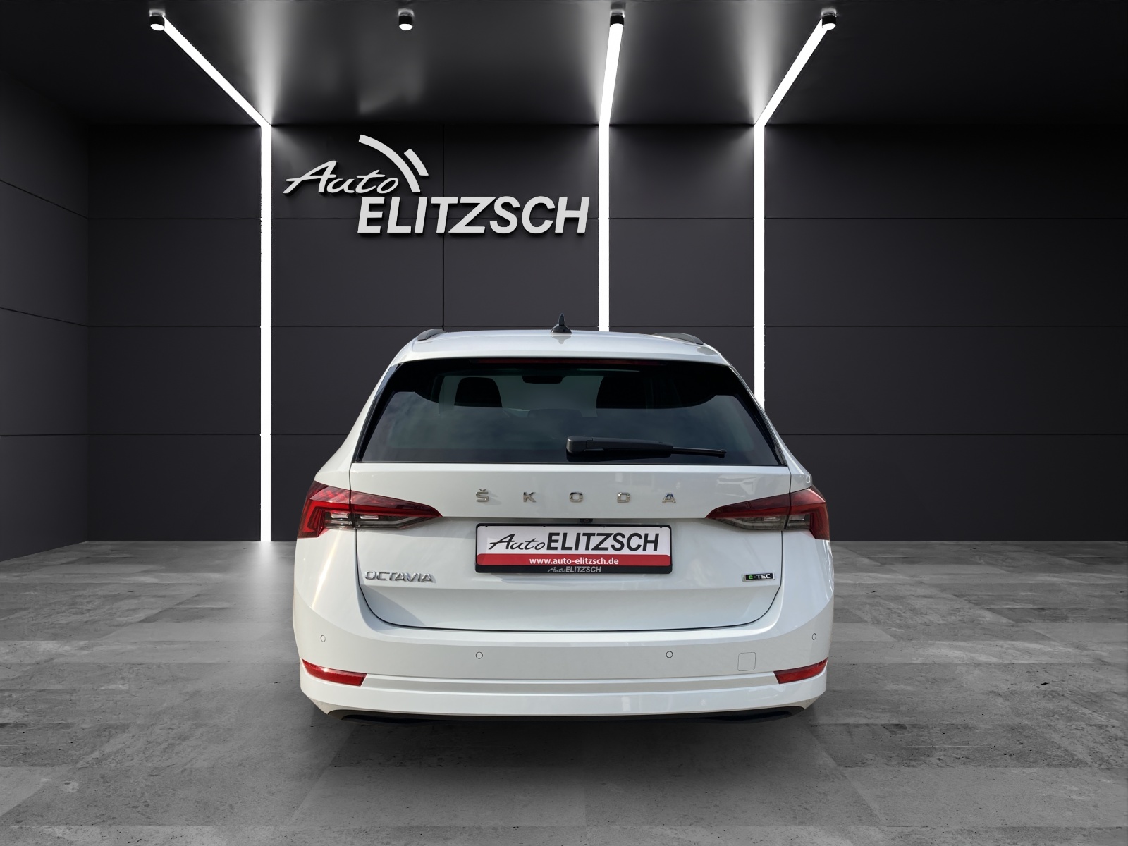 Fahrzeugabbildung SKODA Octavia Combi TSI Ambition DSG LED ACC AID NAVI PDC SHZ LM
