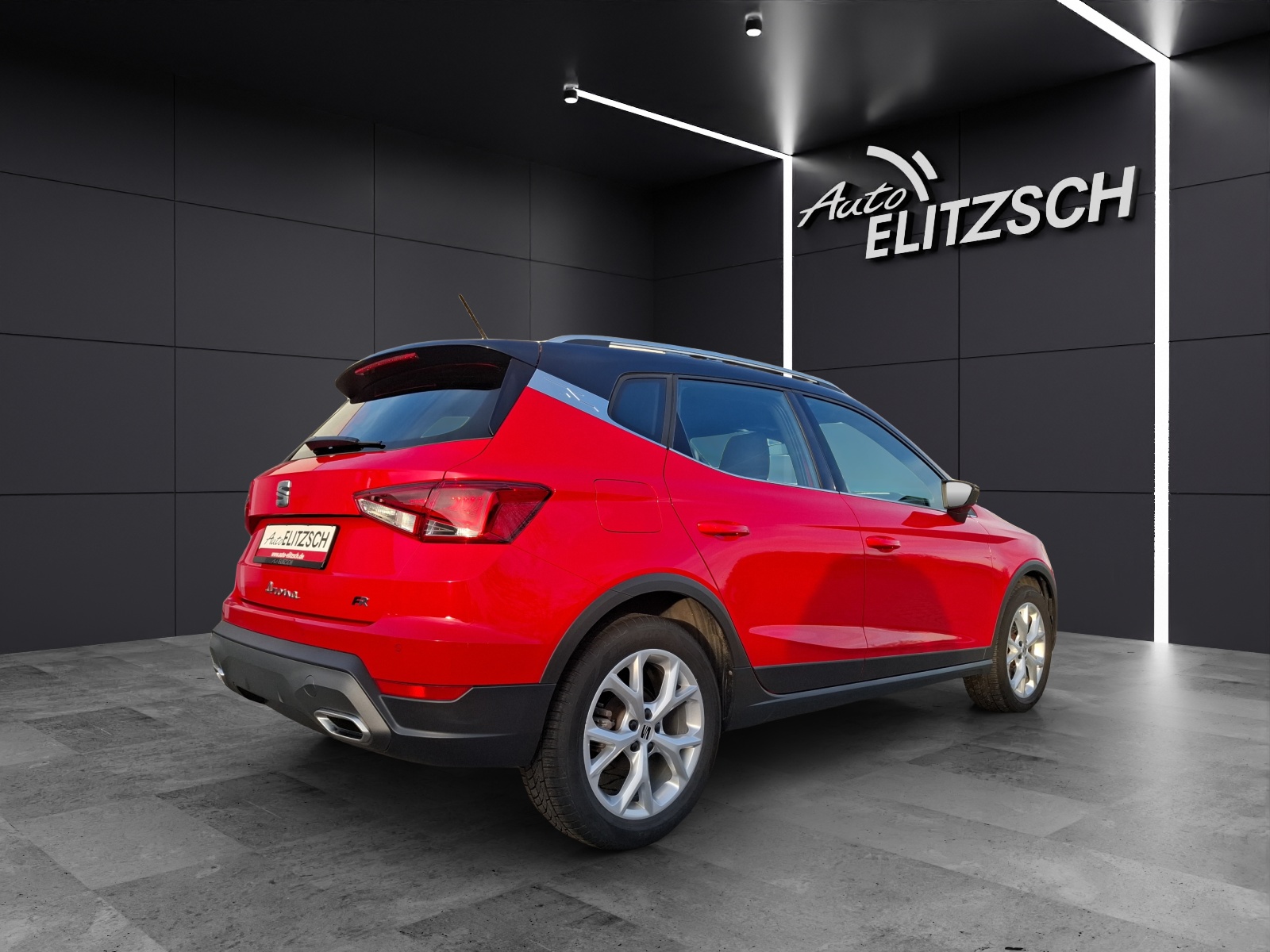 Fahrzeugabbildung SEAT Arona TSI FR-Line LED Navi GRA PDC SH LM