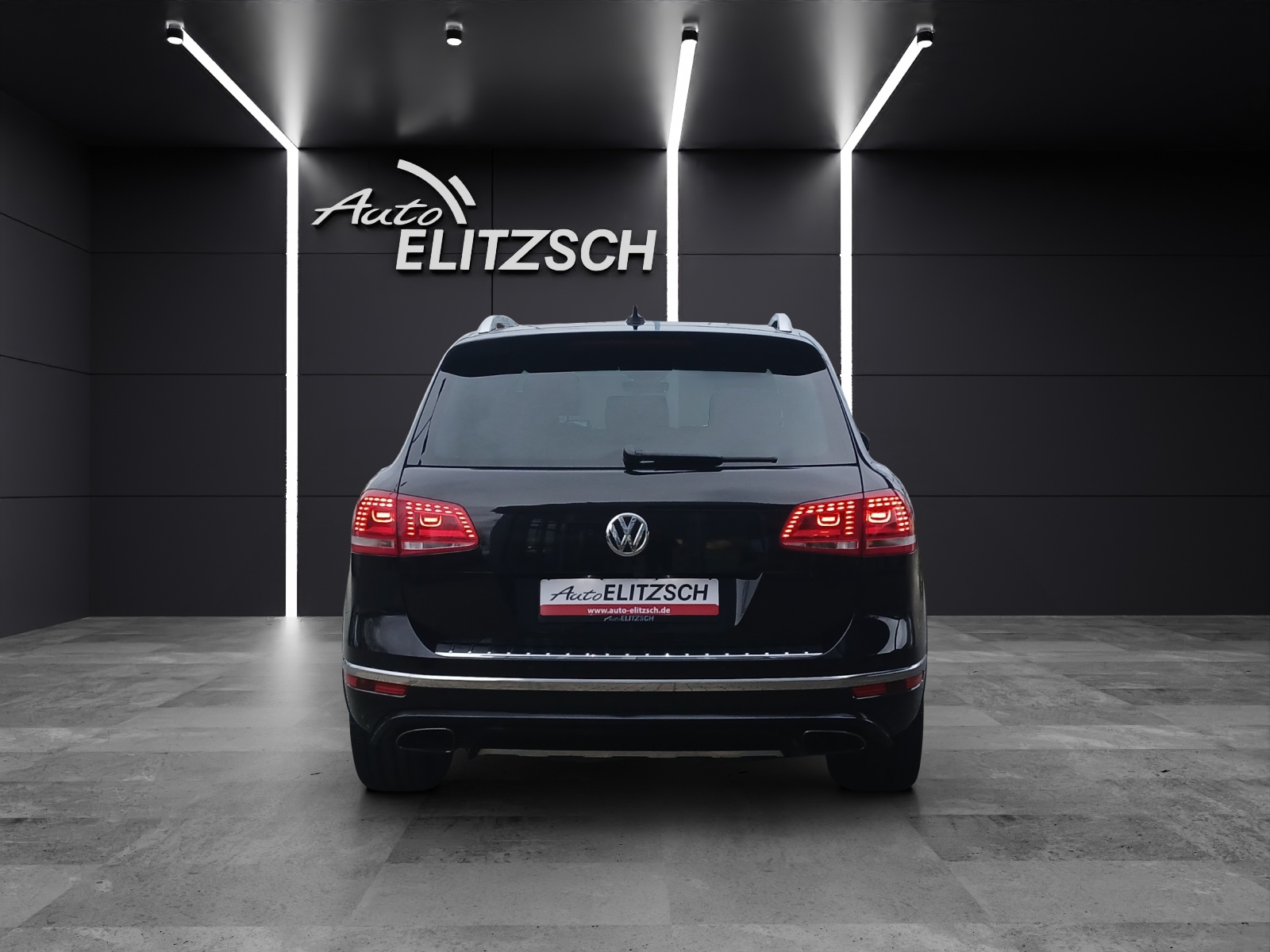 Fahrzeugabbildung Volkswagen Touareg TDI Exclusive Terrain-Tech 4M R-Line Standhzg Xenon AHK Navi Luft Leder