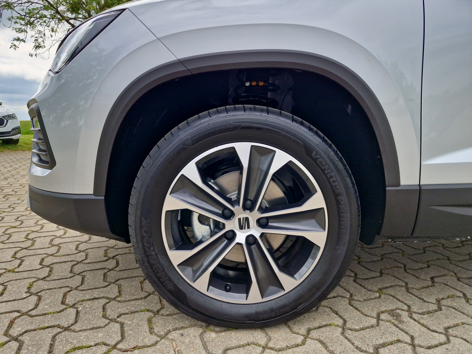 Fahrzeugabbildung SEAT Ateca Style Edition 1.5 TSI AHZ LED NAVI KLIMA