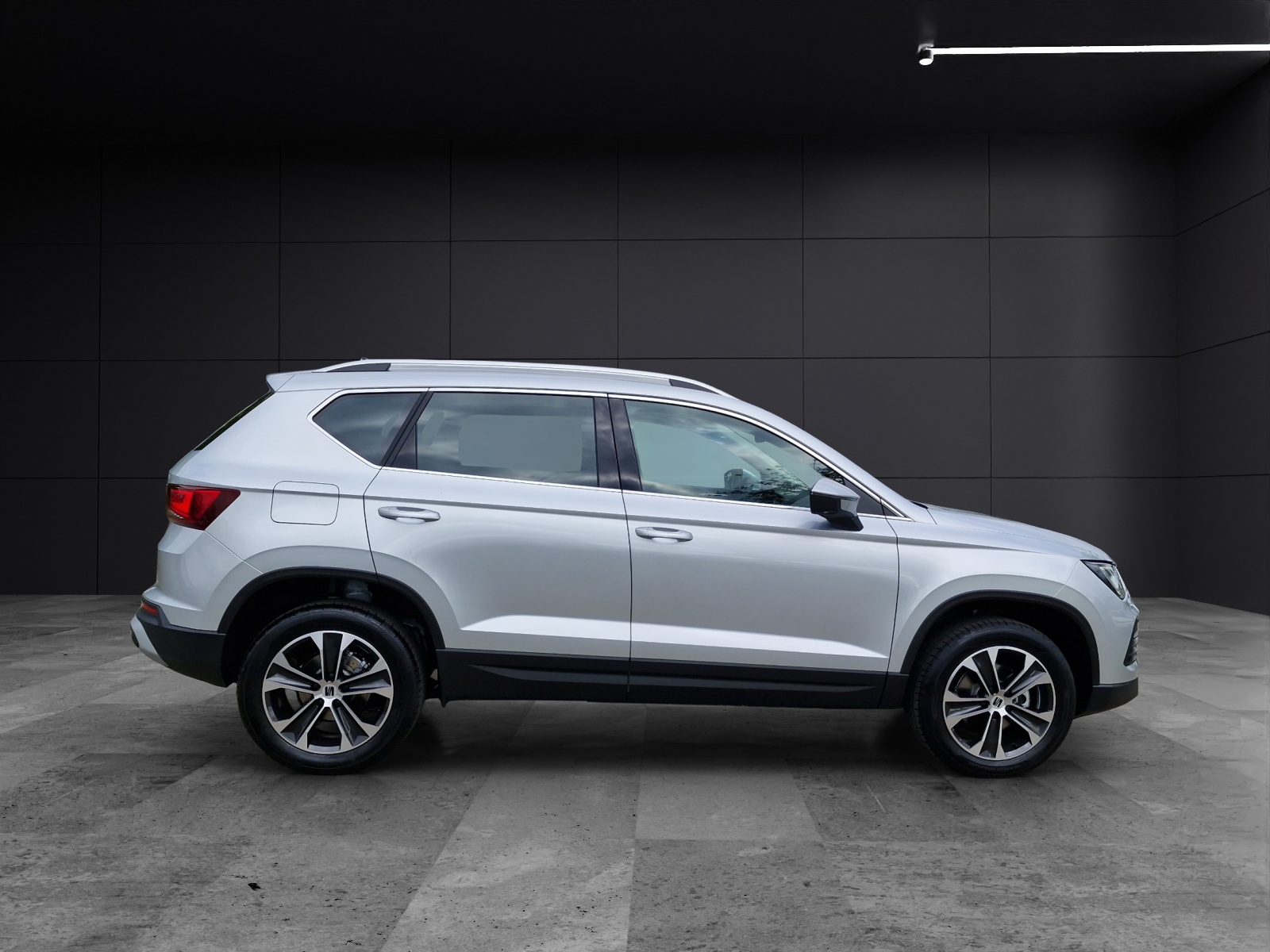 Fahrzeugabbildung SEAT Ateca Style Edition 1.5 TSI AHZ LED NAVI KLIMA