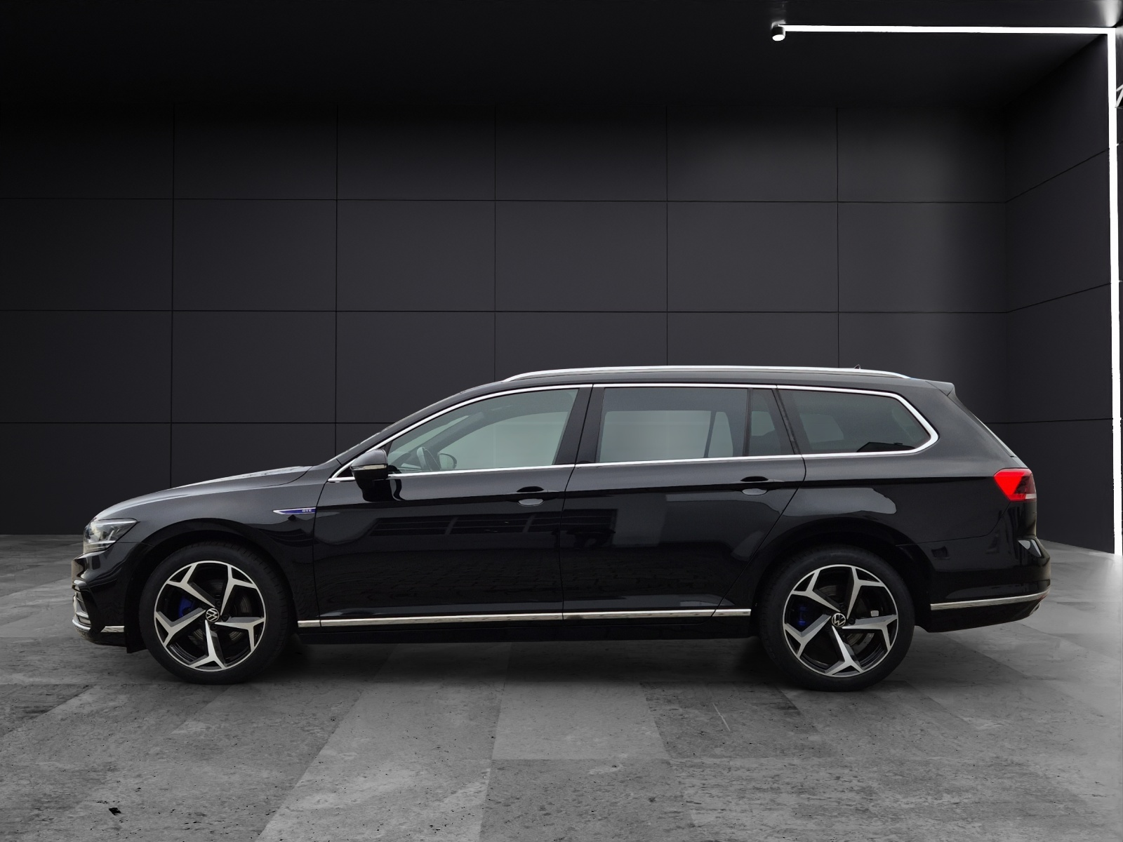 Fahrzeugabbildung Volkswagen Passat Variant GTE LED Navi ACC PDC SH LM