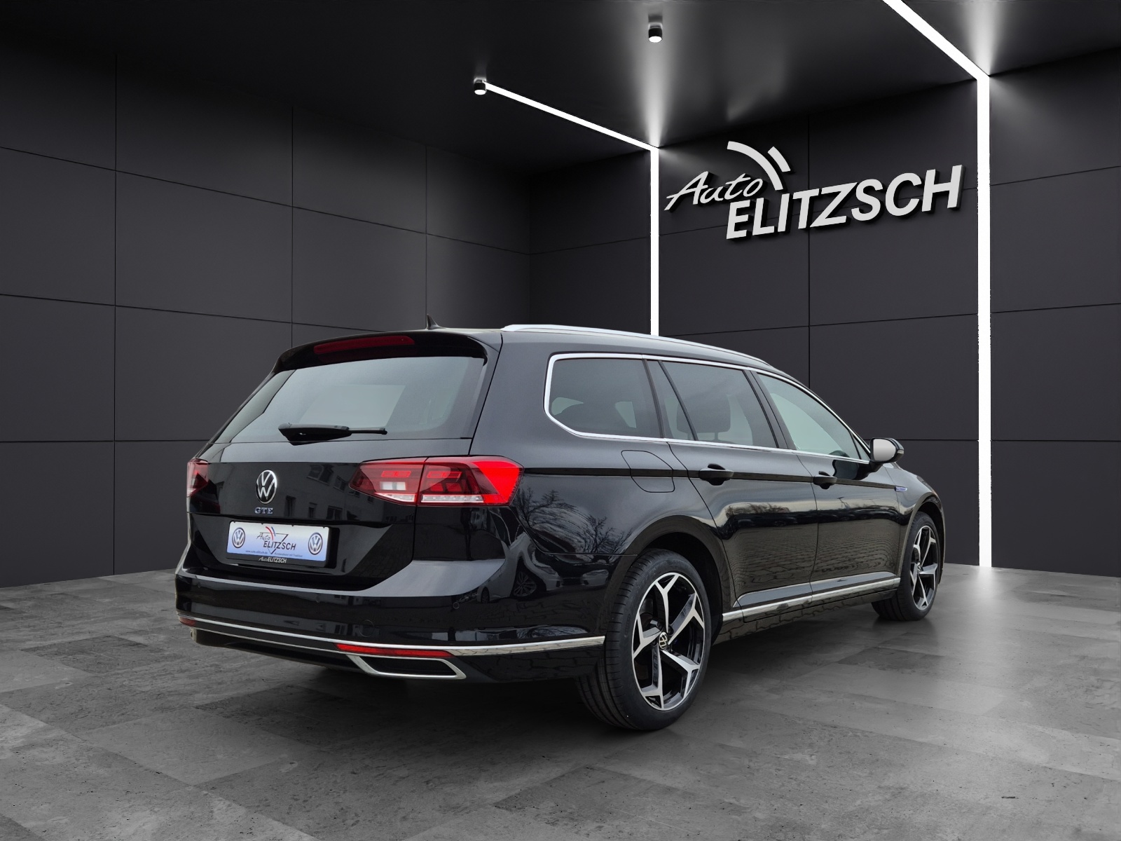 Fahrzeugabbildung Volkswagen Passat Variant GTE LED Navi ACC PDC SH LM