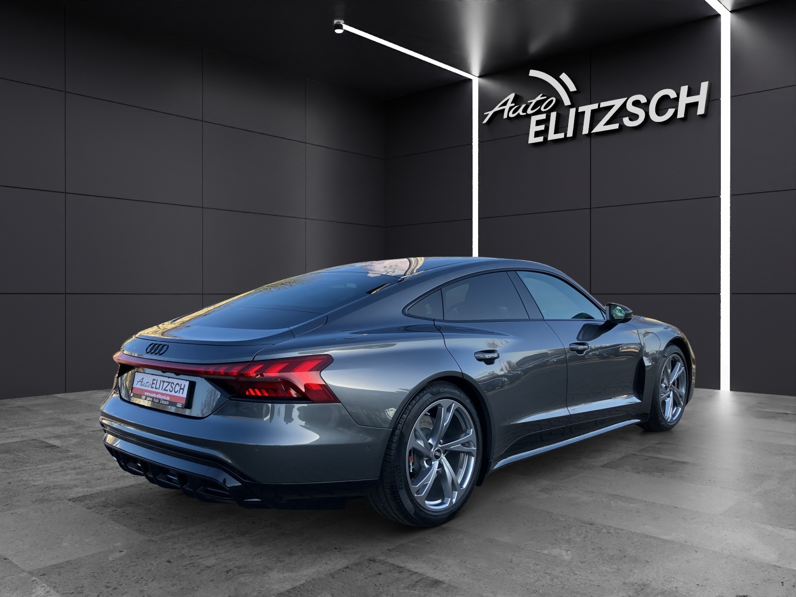 Fahrzeugabbildung Audi e-tron GT quattro MATRIX B&O WP SHZ ACC Navi Pano