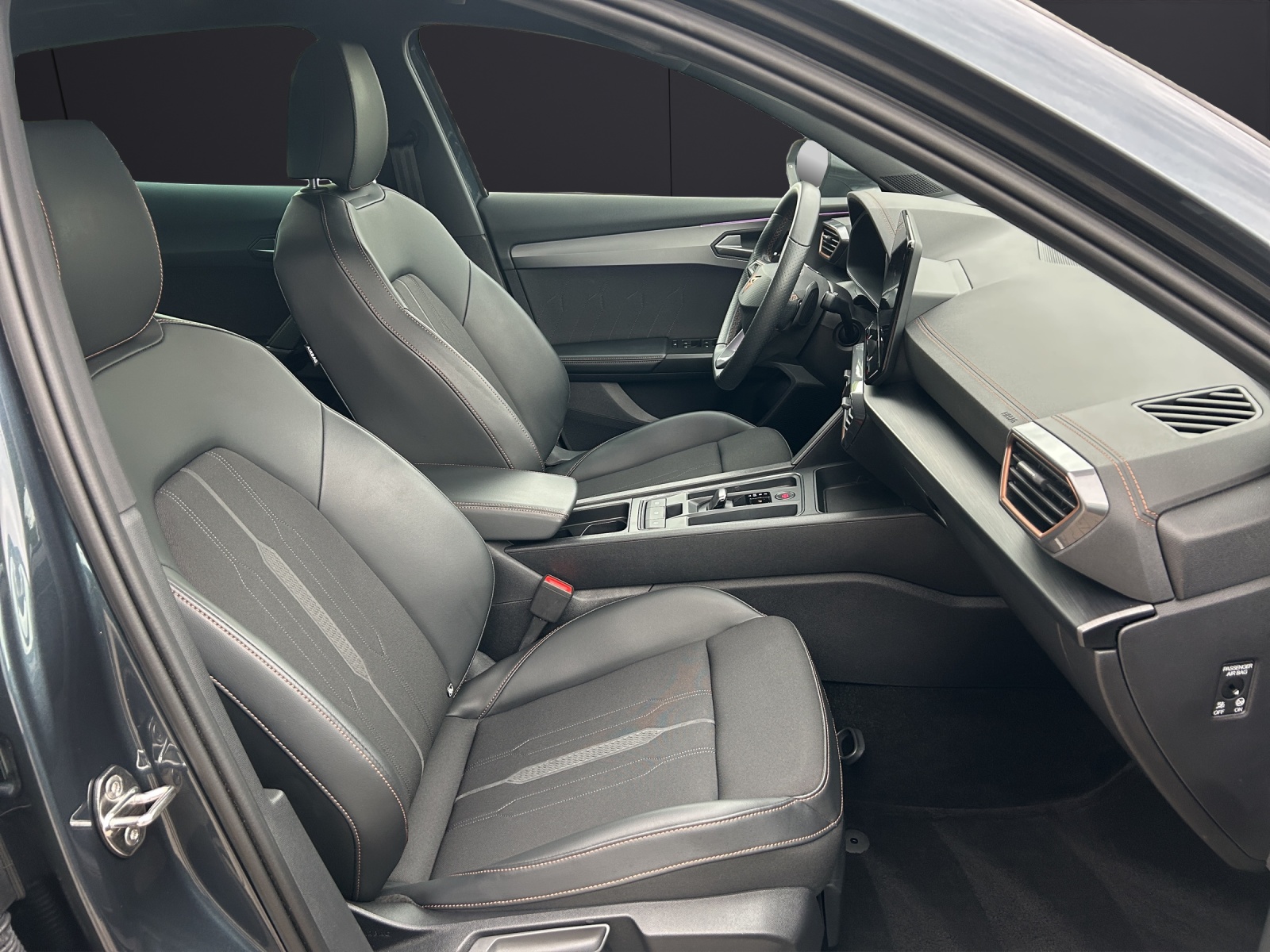 Fahrzeugabbildung CUPRA Formentor DSG LED Navi ACC AHK PANO RFK Virtual Cockpit
