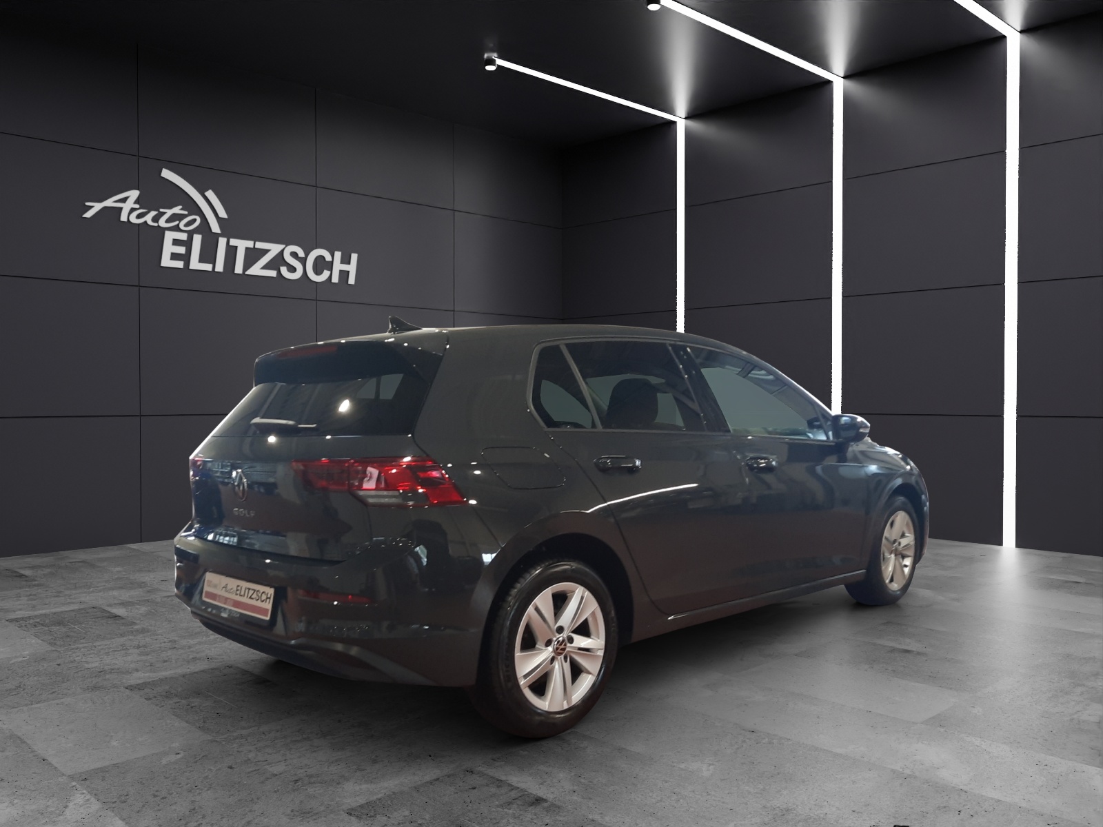 Fahrzeugabbildung Volkswagen Golf VIII TSI Life LED NAVI AID ACC PDC DAB+
