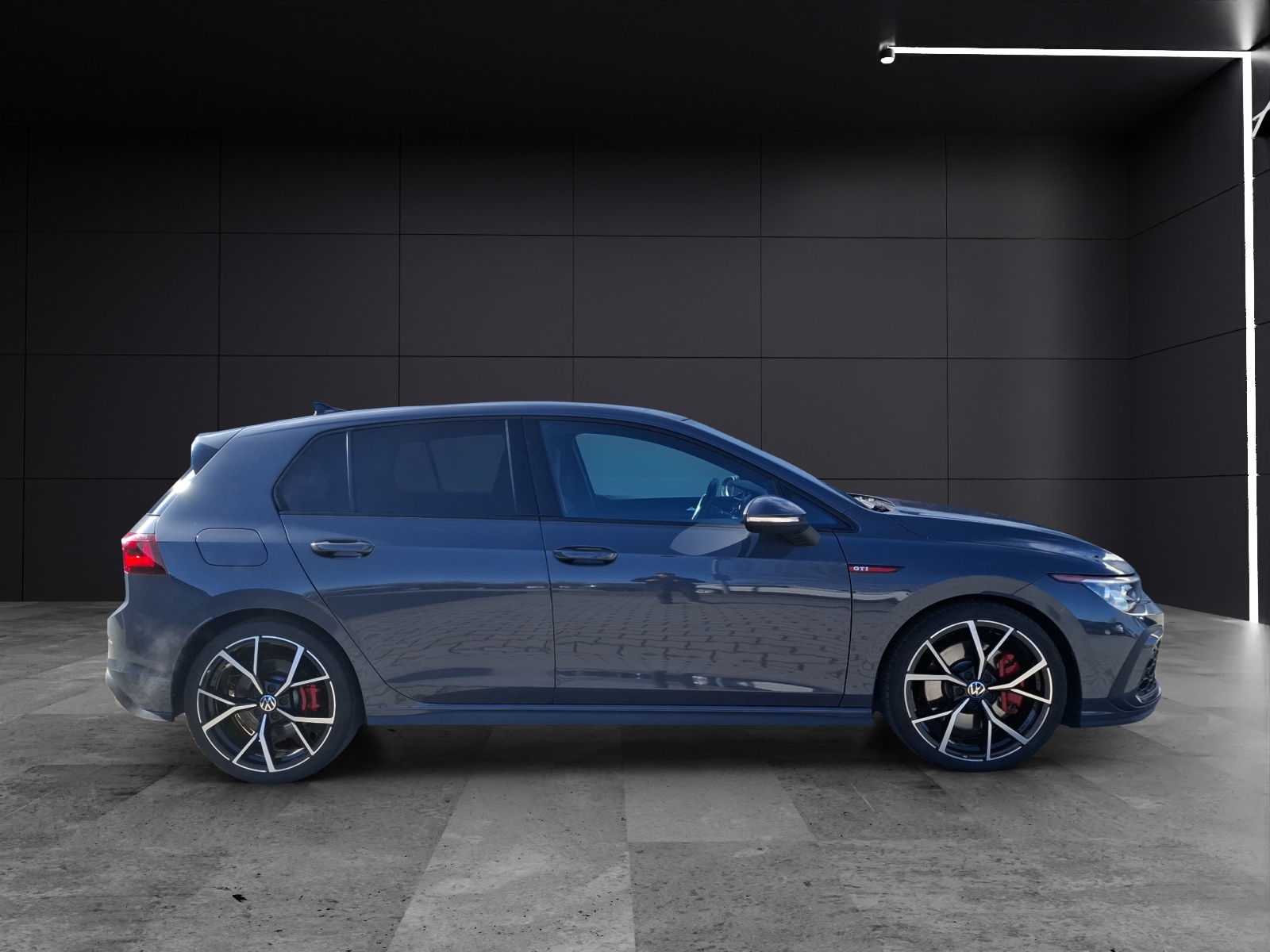 Fahrzeugabbildung Volkswagen Golf VIII GTI DSG Standhzg. Matrix Navi AID Pano HUD ACC RFK SH 19