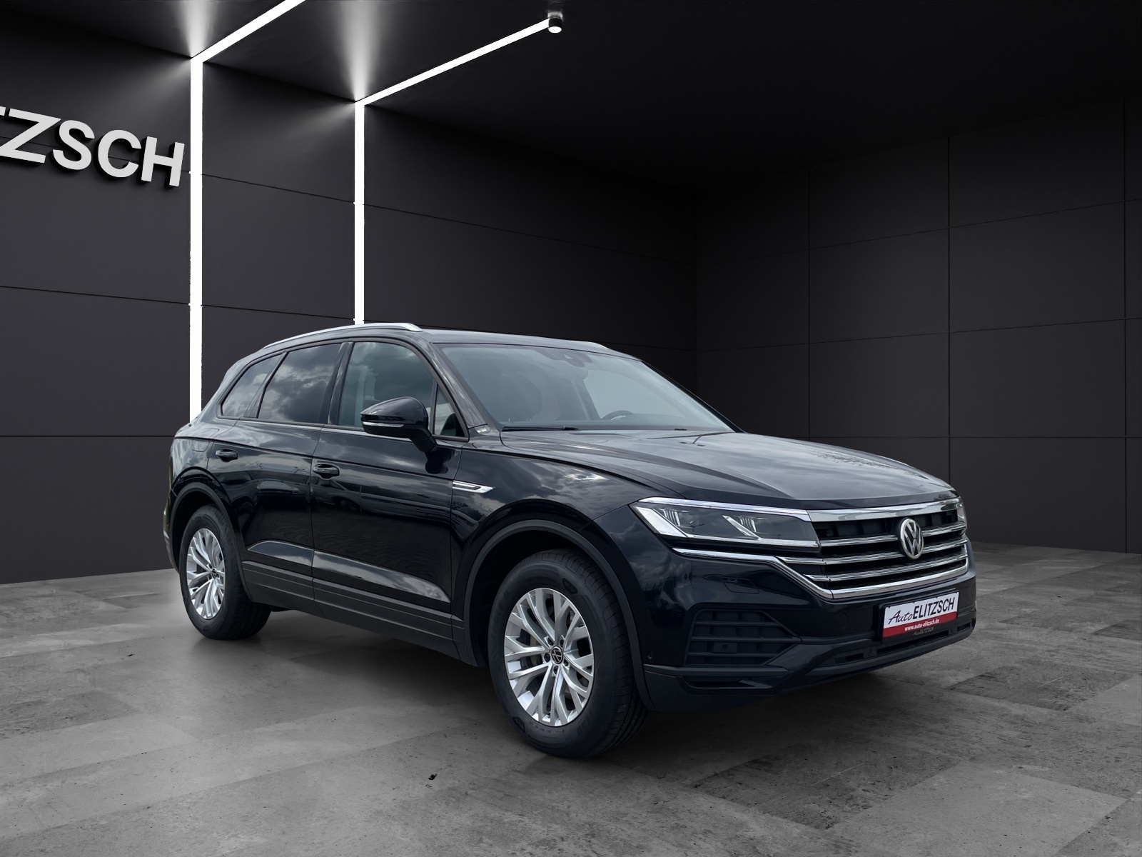 Fahrzeugabbildung Volkswagen Touareg TDI 4M LEDER AHK LED