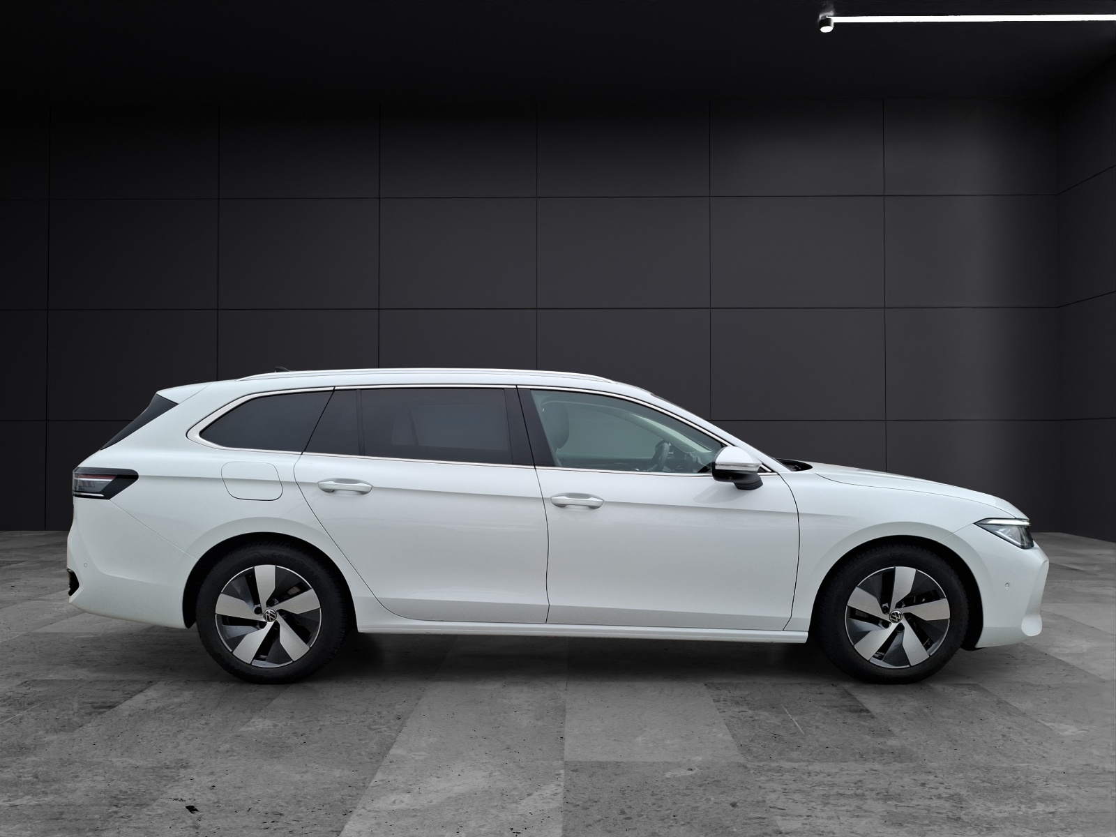 Fahrzeugabbildung Volkswagen Passat TDI DSG Elegance MATRIX ACC AHK AID NAVI
