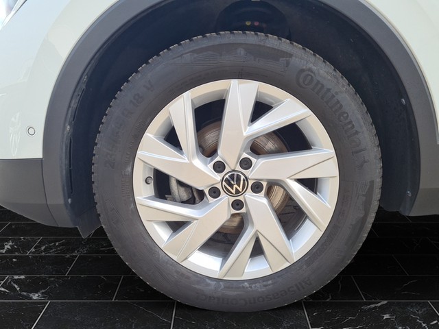 Fahrzeugabbildung Volkswagen Tiguan Move LED RFK ACC NAVI PDC SHZ