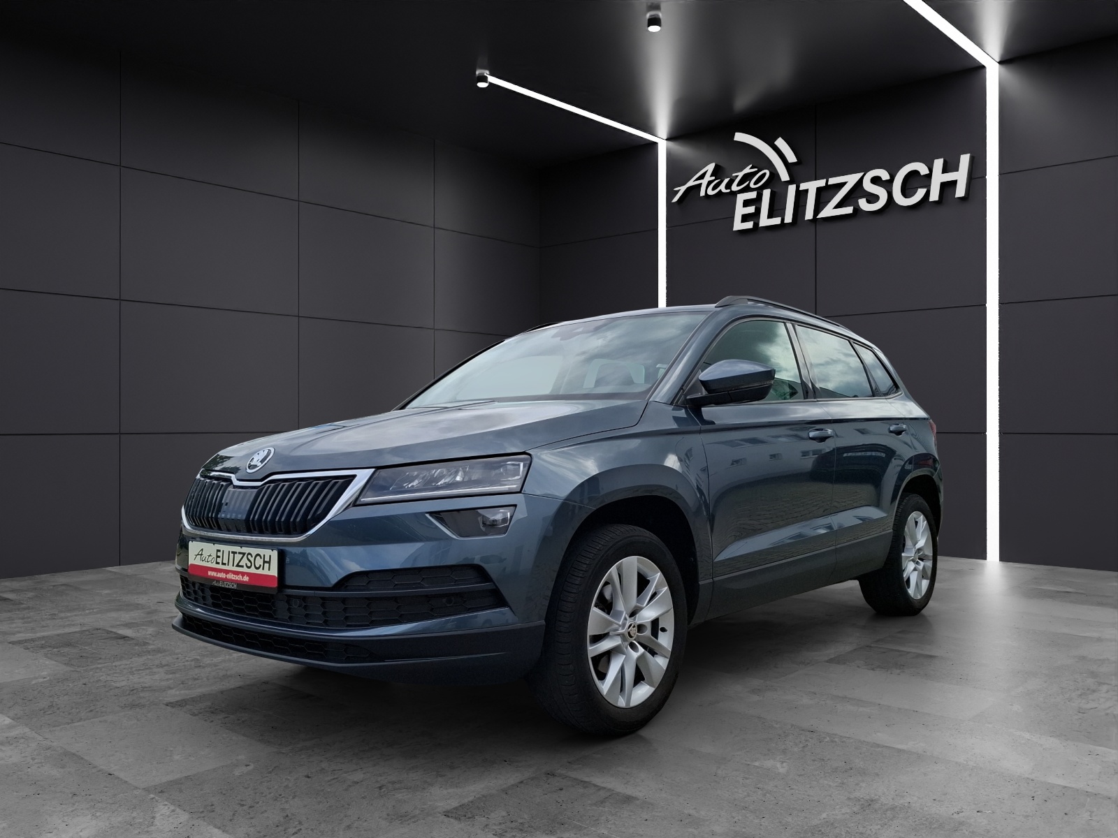 Fahrzeugabbildung SKODA Karoq TSI Ambition LED Navi GRA PDC SH LM