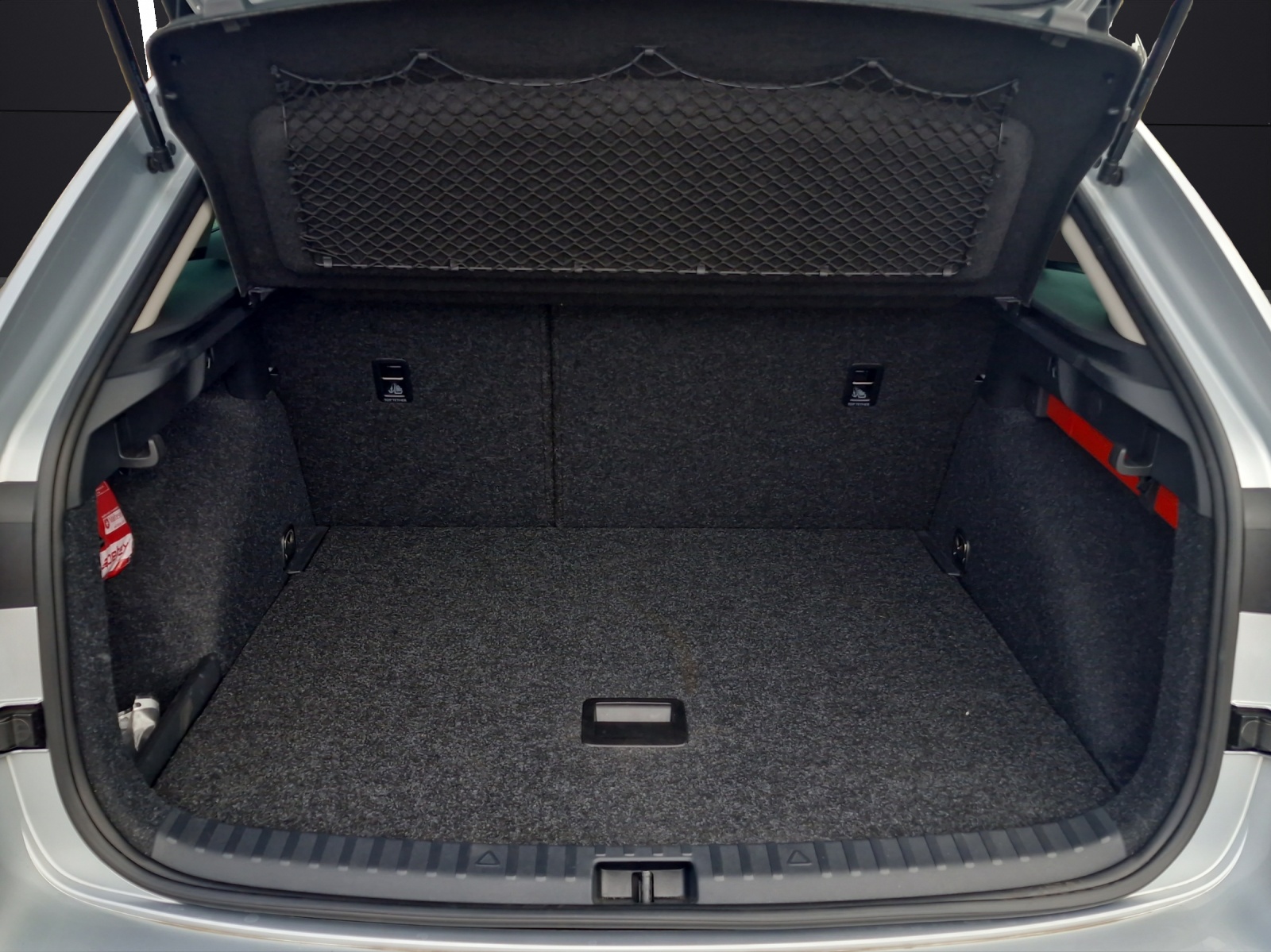 Fahrzeugabbildung SKODA Scala Tour 1.0 TSI LED Navi SHZ VC