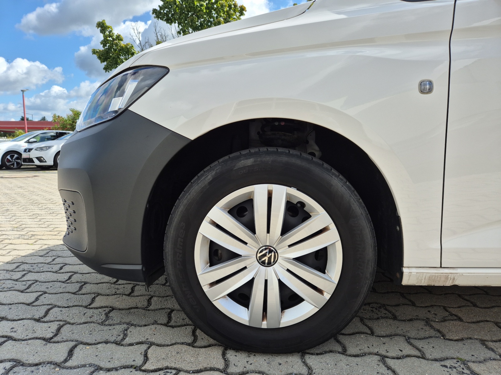 Fahrzeugabbildung Volkswagen Caddy Kasten Flügeltüren Klima DAB PDC