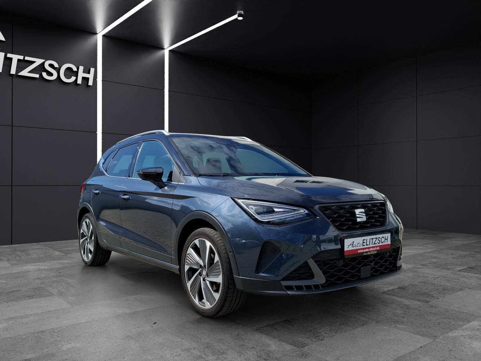 Fahrzeugabbildung SEAT Arona TSI FR-Line DSG LED Navi AID ACC RFK SH LM
